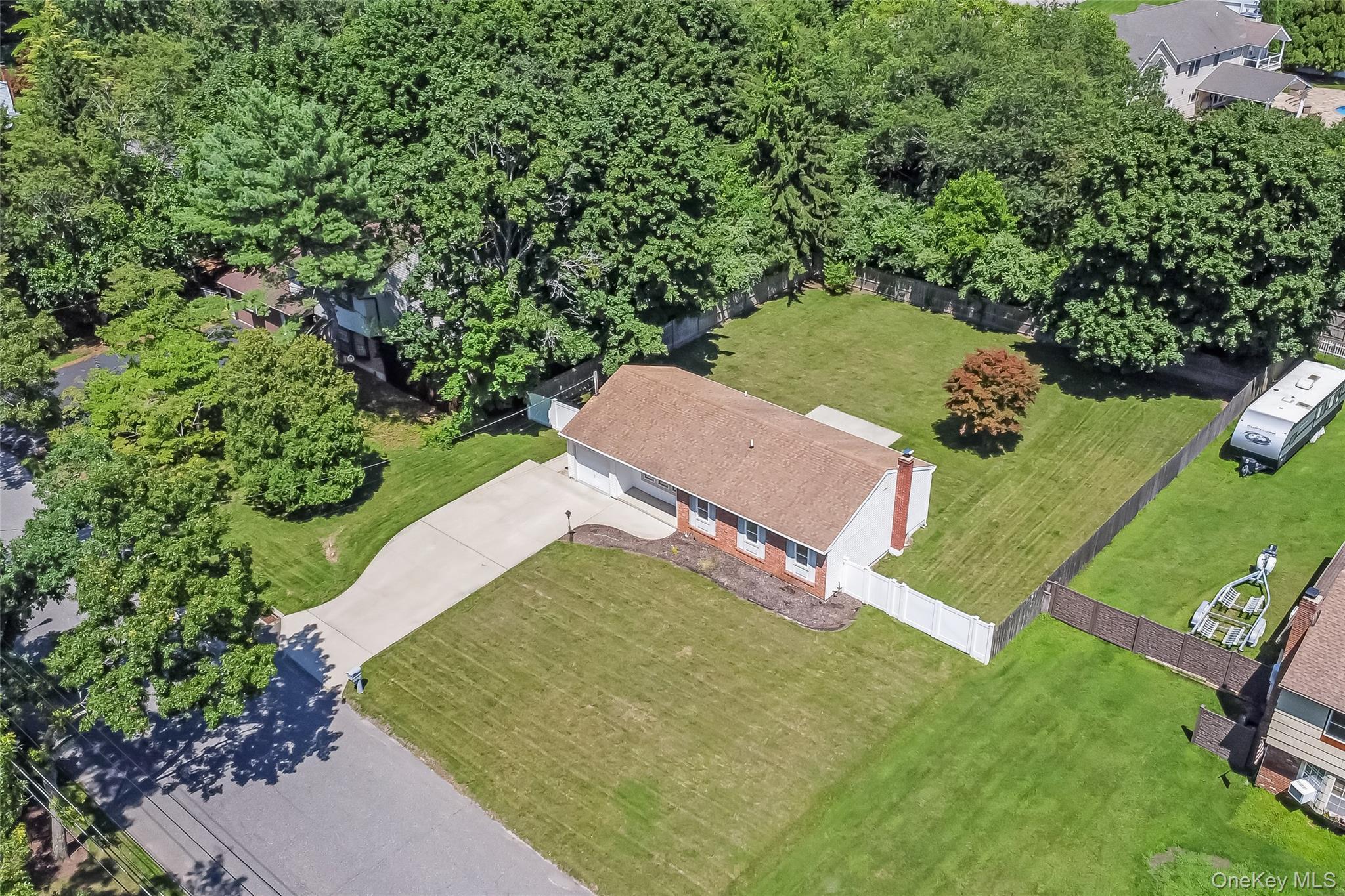 Single Family Raynor Road Suffolk County, NY 11961, MLS-1031187-30