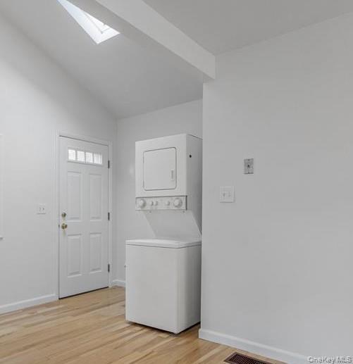 Single Family Cooke Avenue  Suffolk County, NY 11742, MLS-1031192-16