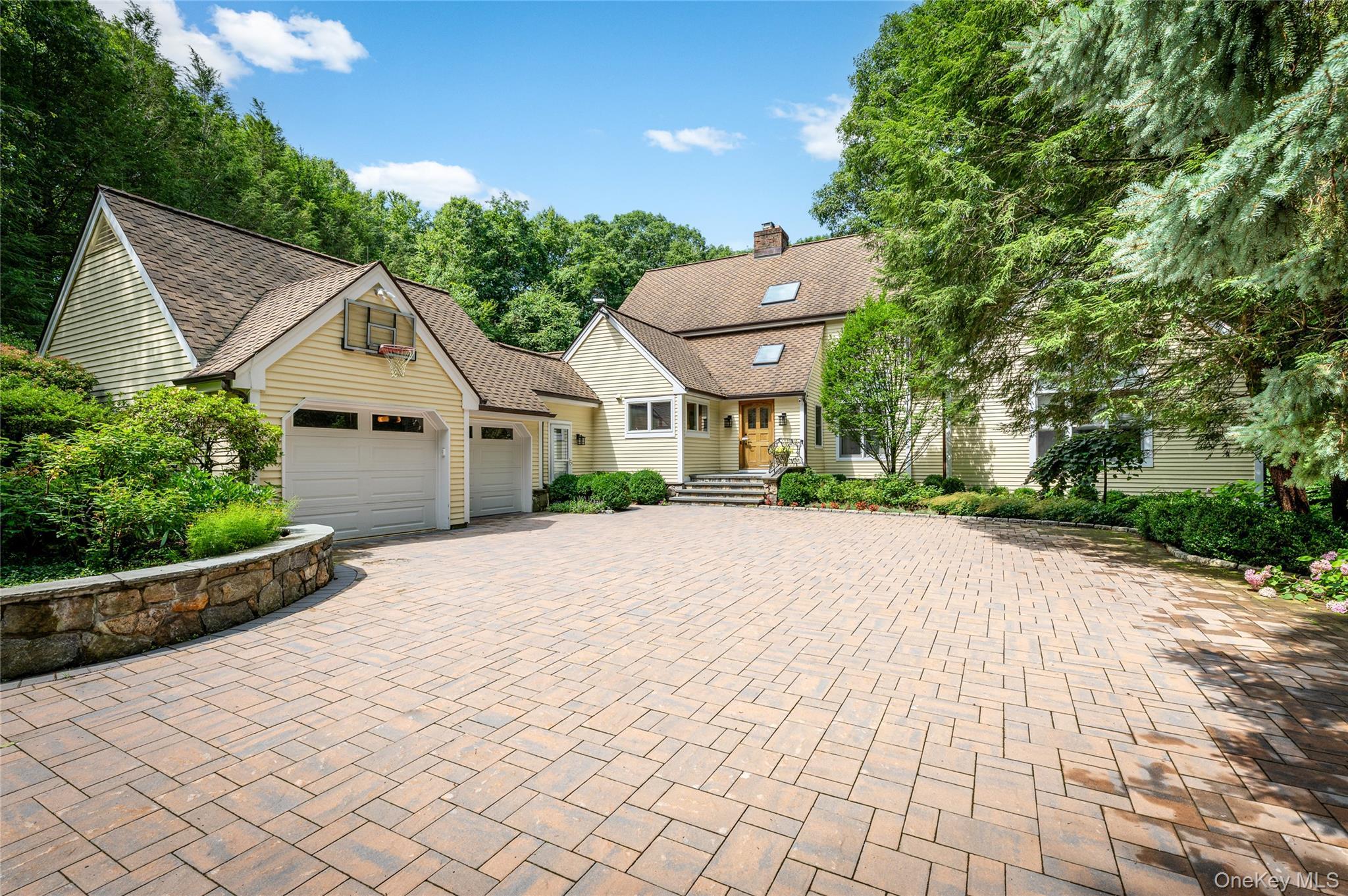 Single Family Old Logging Road  Westchester County, NY 10506, MLS-1031198-2