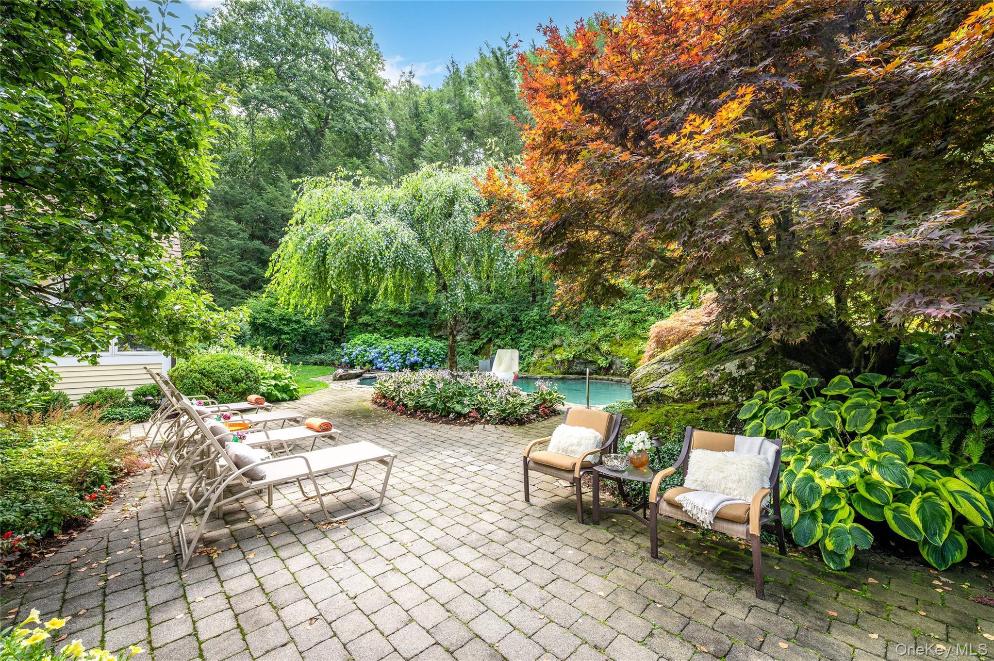 Single Family Old Logging Road  Westchester County, NY 10506, MLS-1031198-24