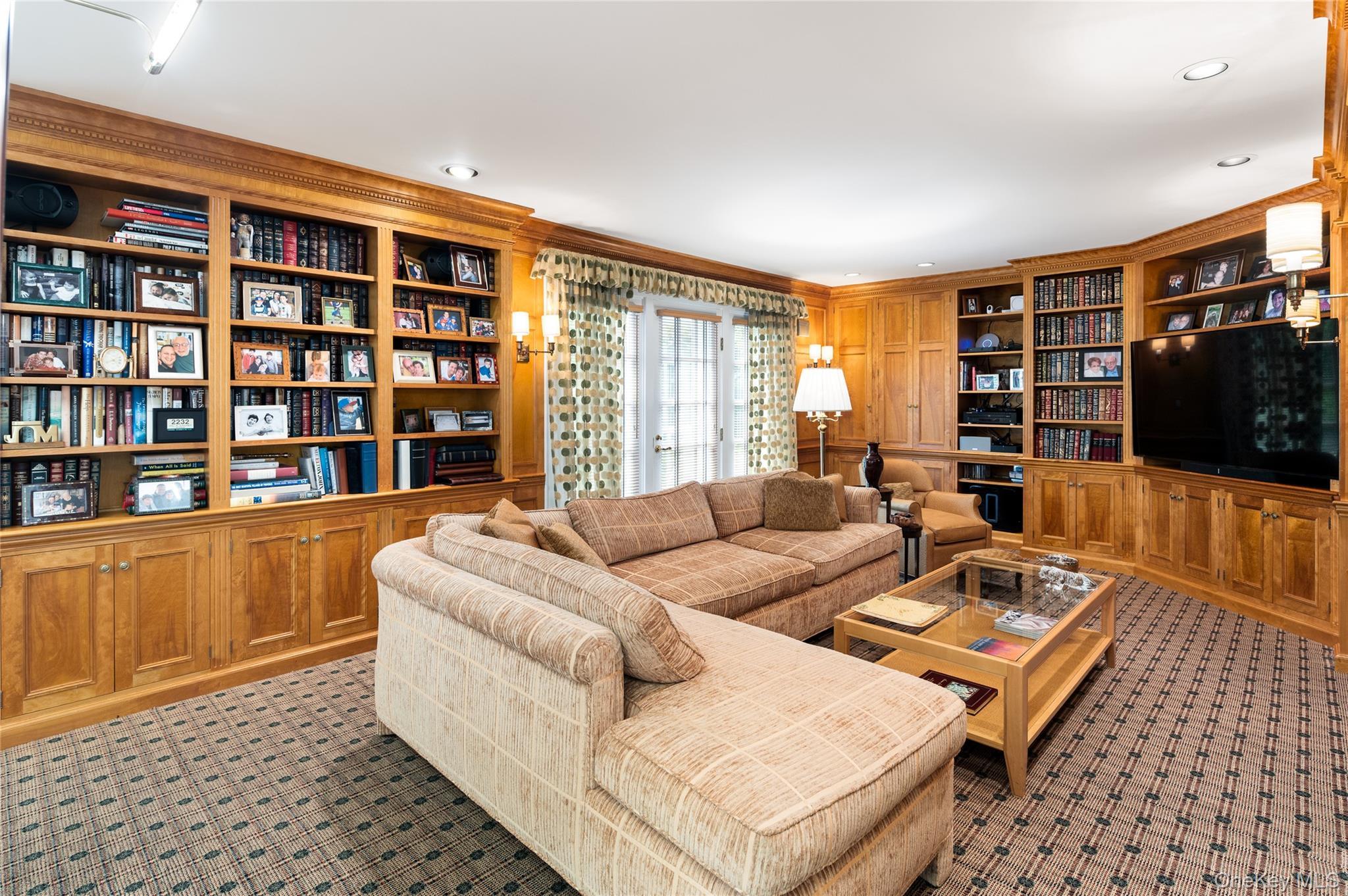 Single Family Old Logging Road  Westchester County, NY 10506, MLS-1031198-4