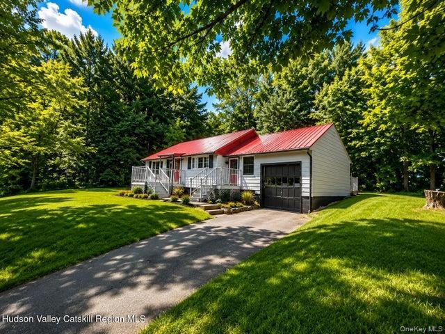 Single Family Bonnie Brae Lane  Ulster County, NY 12481, MLS-1031212-3