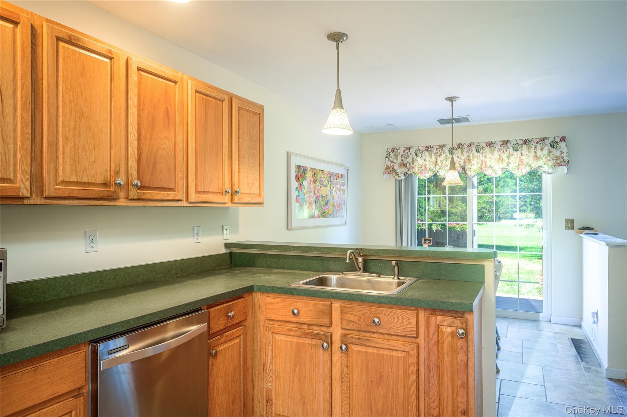 Single Family Tee Lane Dutchess County, NY 12571, MLS-1031234-8