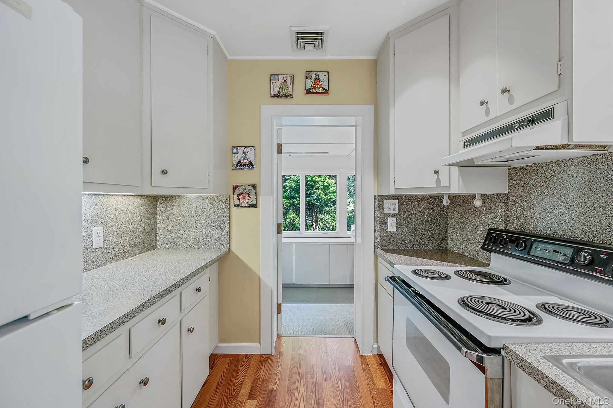 Single Family Locust Lane  Suffolk County, NY 11768, MLS-1031236-15