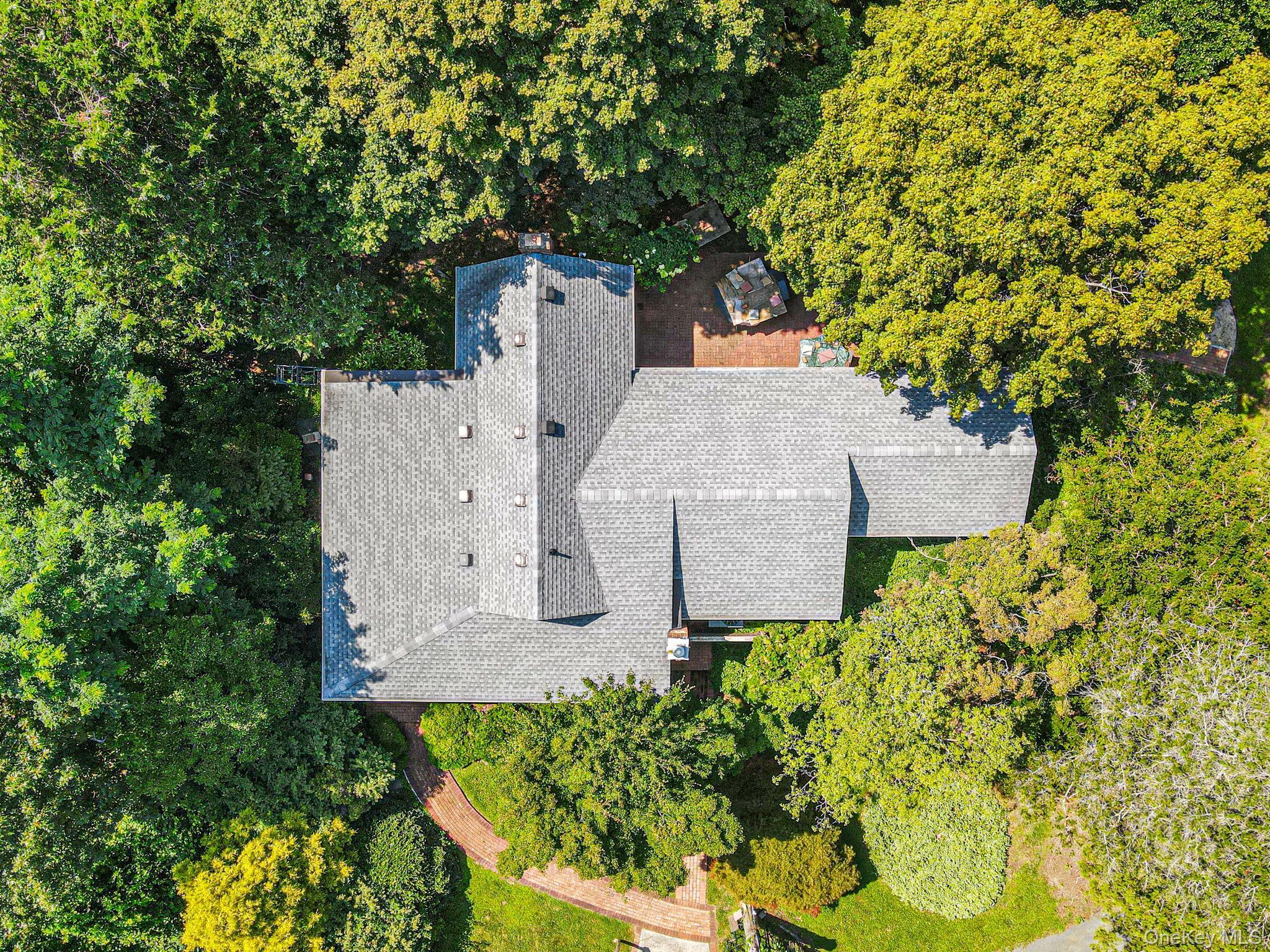 Single Family Locust Lane  Suffolk County, NY 11768, MLS-1031236-28