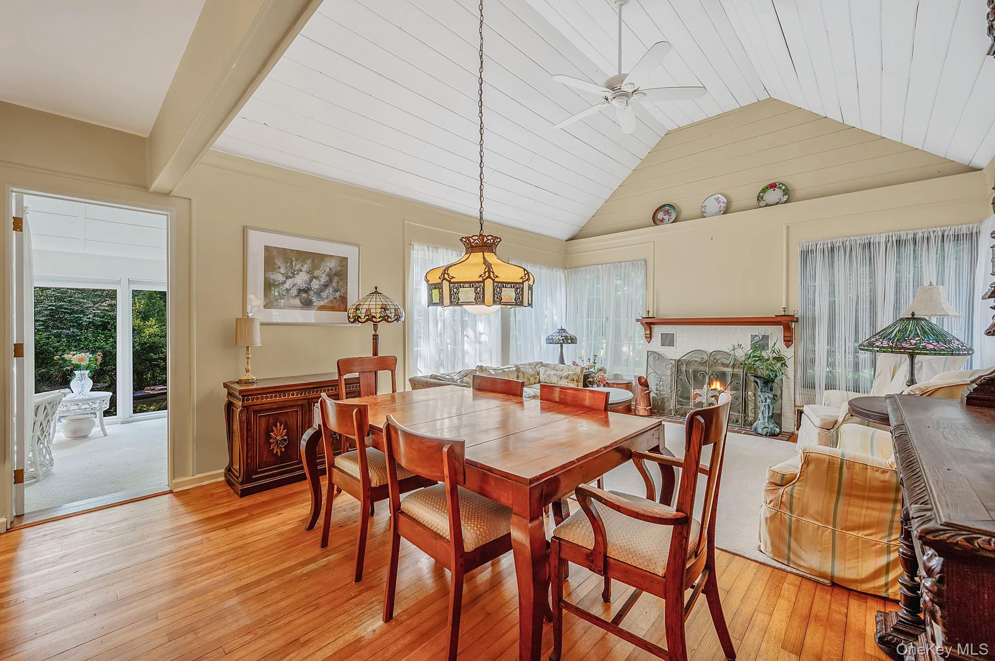 Single Family Locust Lane  Suffolk County, NY 11768, MLS-1031236-9