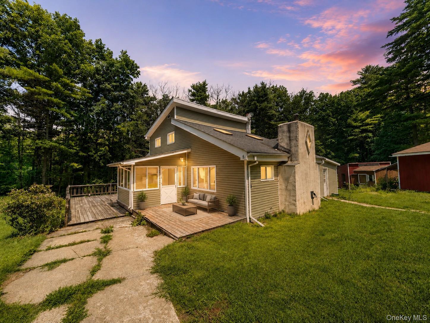 Single Family Hickman Terrace Sullivan County, NY 12790, MLS-1031255-2