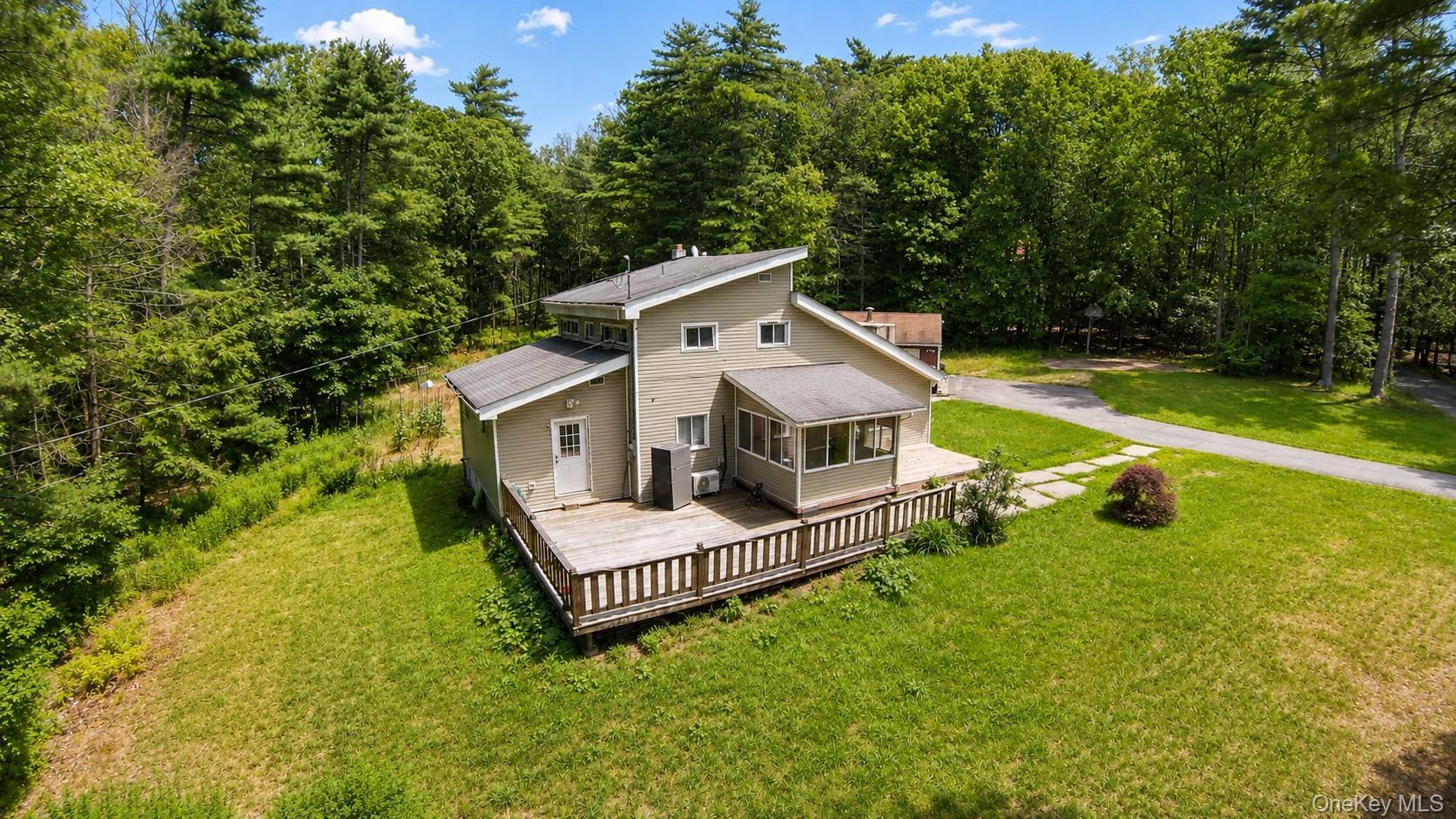 Single Family Hickman Terrace Sullivan County, NY 12790, MLS-1031255-24