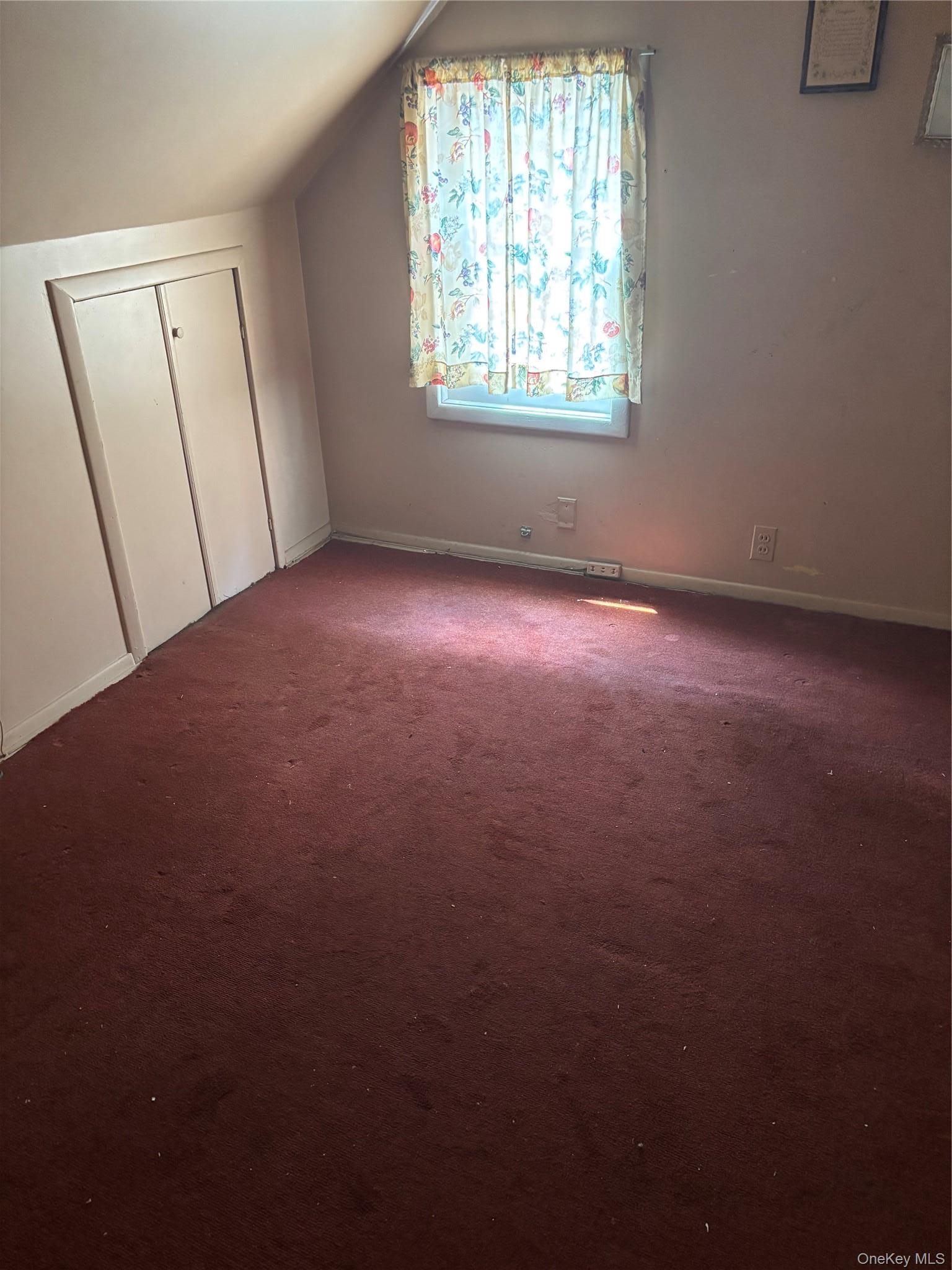 Single Family Fairmount Avenue Bronx, NY 10465, MLS-1031261-15