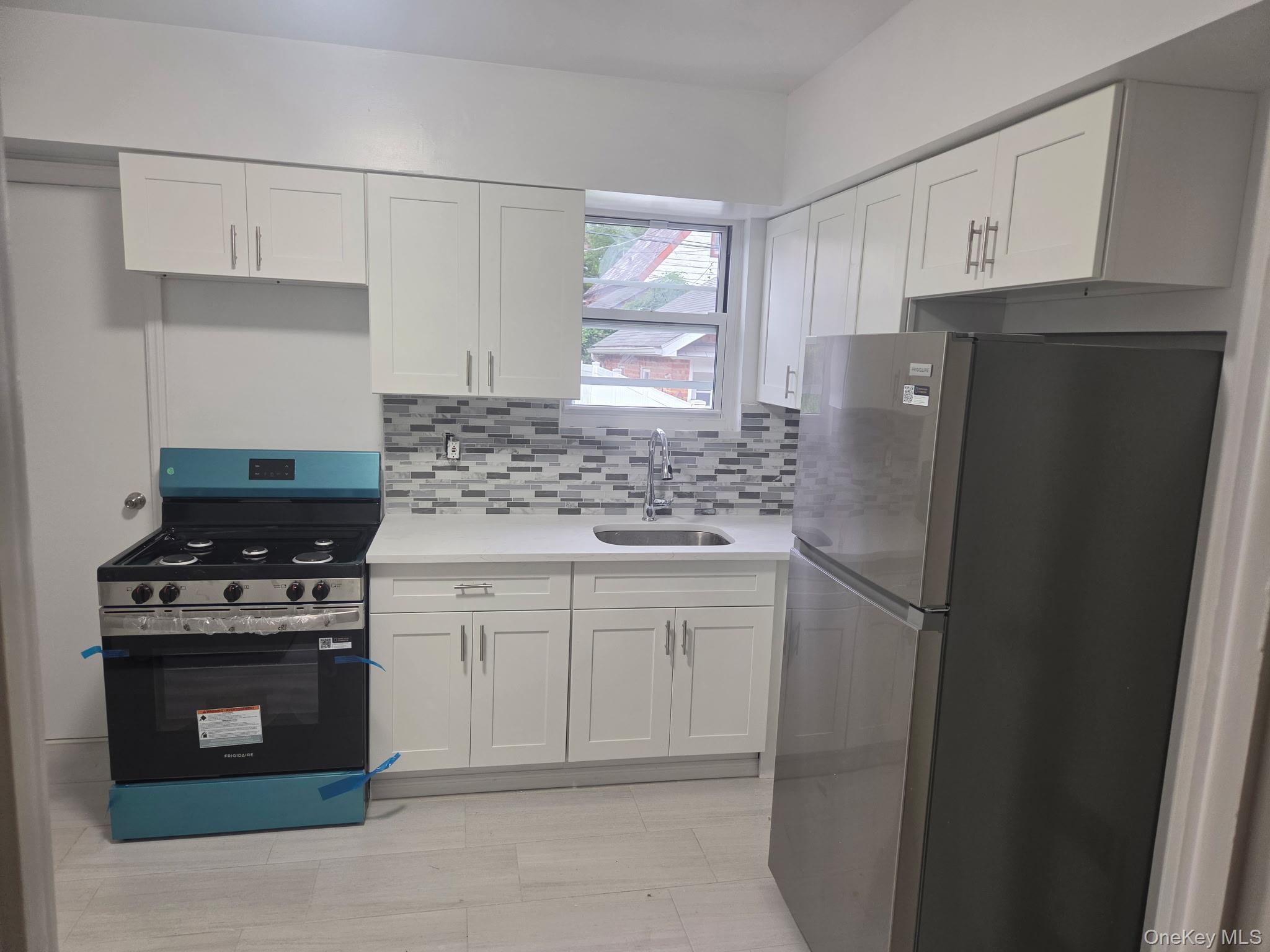 Single Family 202nd St  Queens, NY 11361, MLS-1031283-2