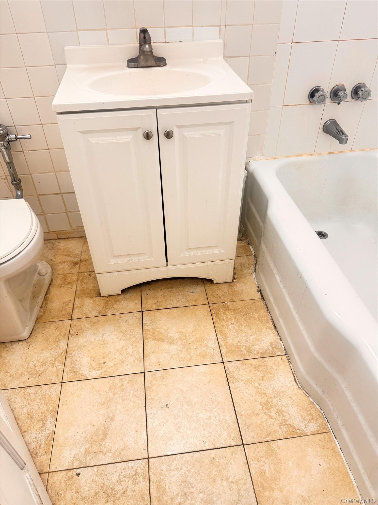 Apartment Parsons Boulevard  Queens, NY 11354, MLS-1031290-8