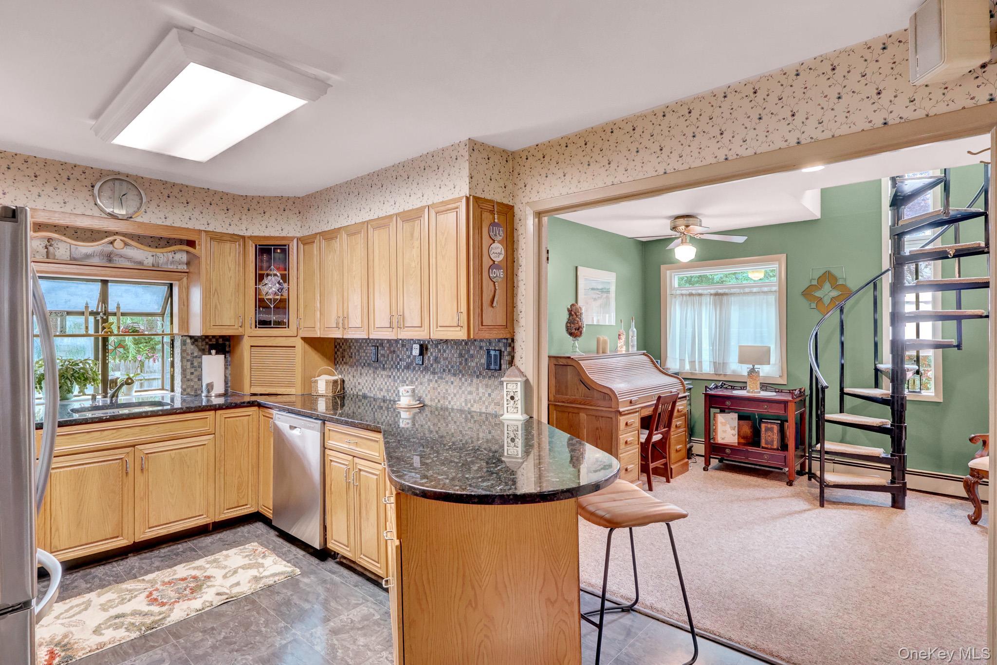 Single Family Chenango Drive Suffolk County, NY 11706, MLS-1031292-11