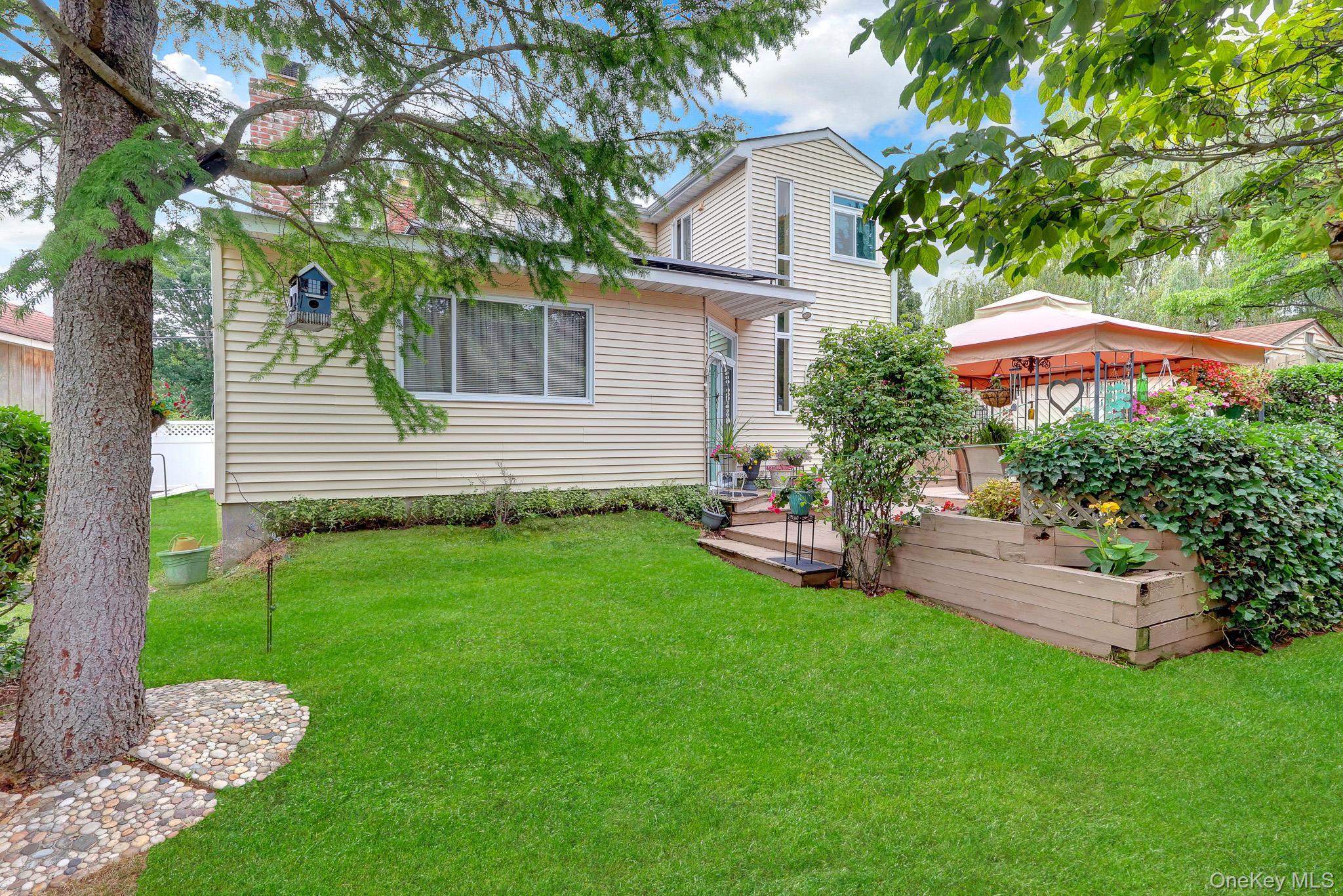 Single Family Chenango Drive Suffolk County, NY 11706, MLS-1031292-5