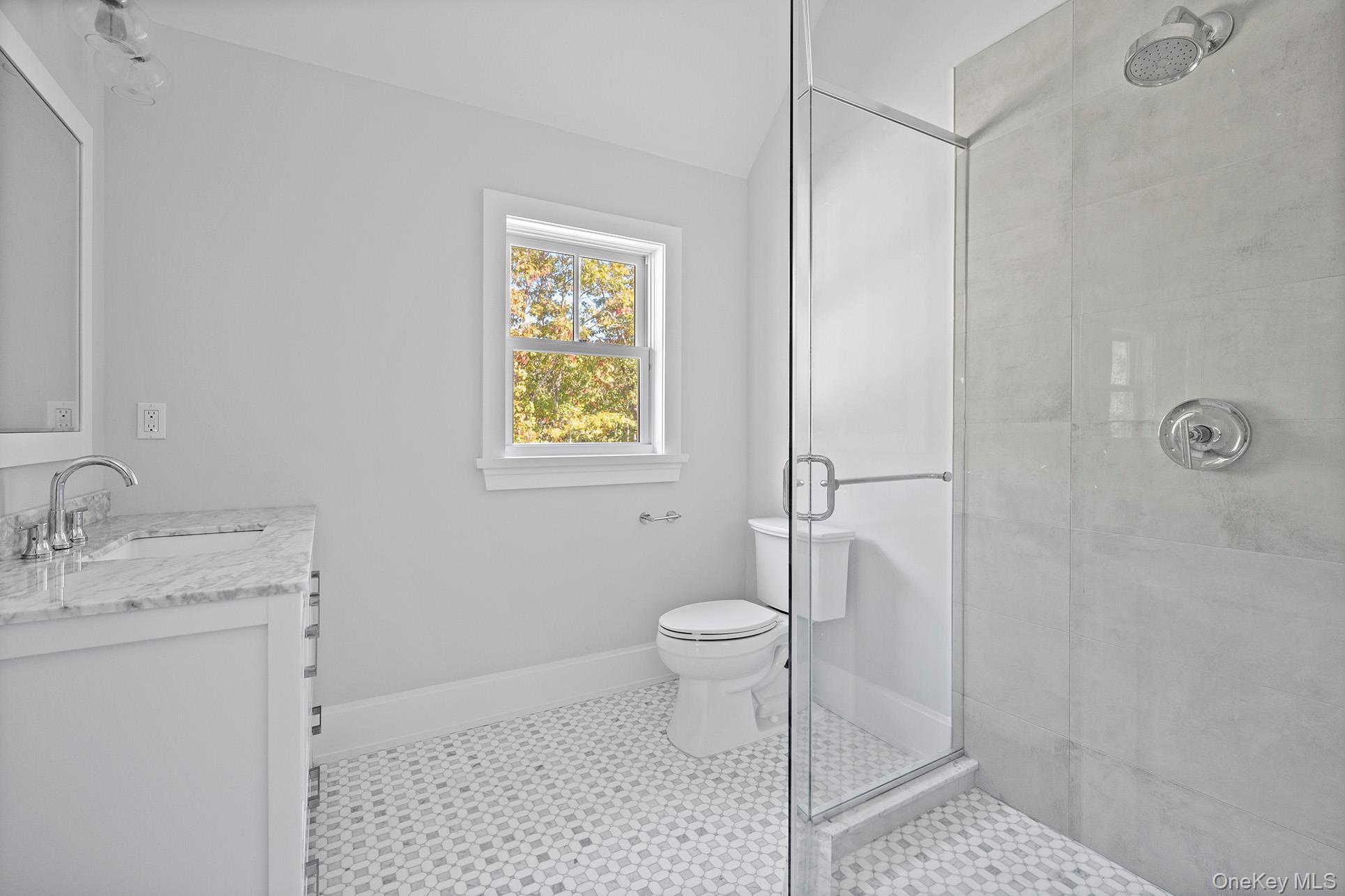 Single Family Arbutus Road  Suffolk County, NY 11959, MLS-1031318-28
