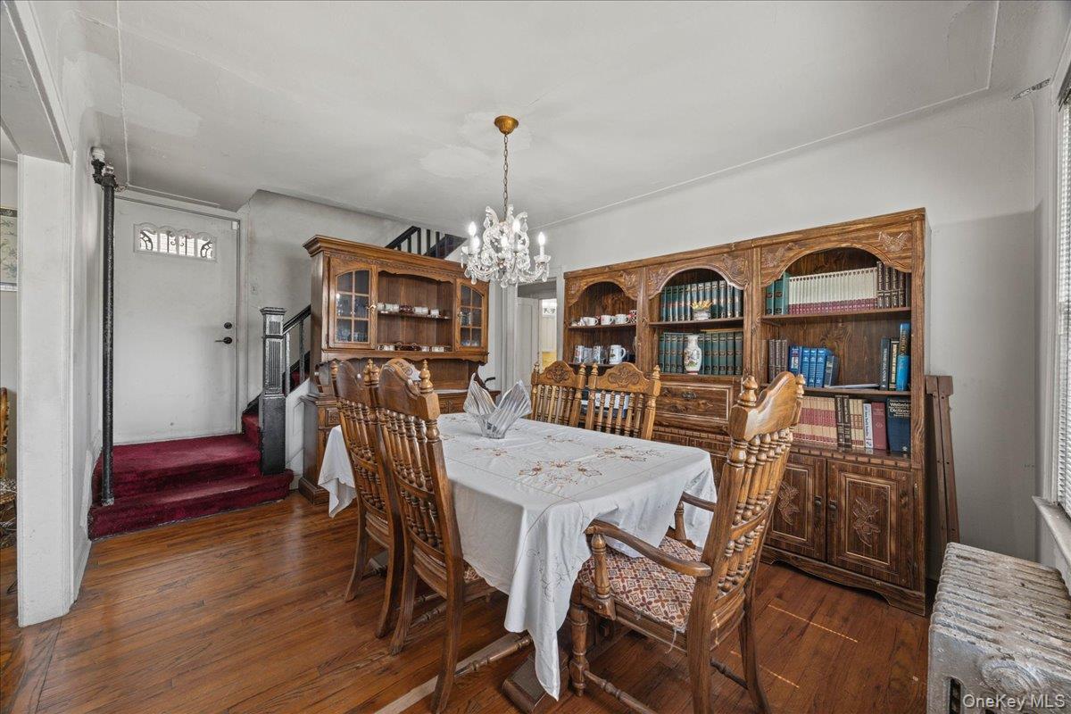 Single Family 132nd Avenue  Queens, NY 11413, MLS-1031319-11