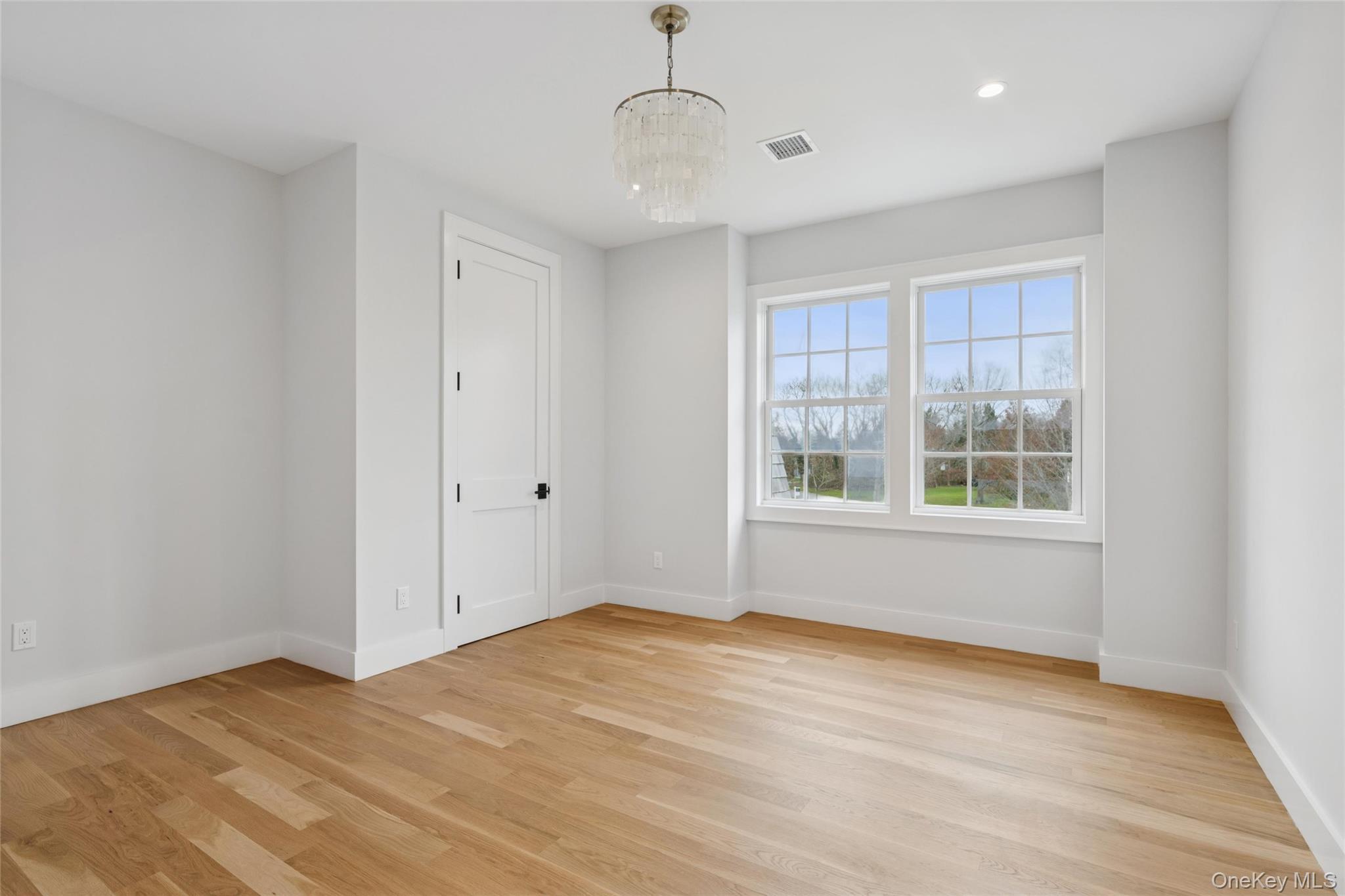 Single Family Deer Run Suffolk County, NY 11971, MLS-1031351-27