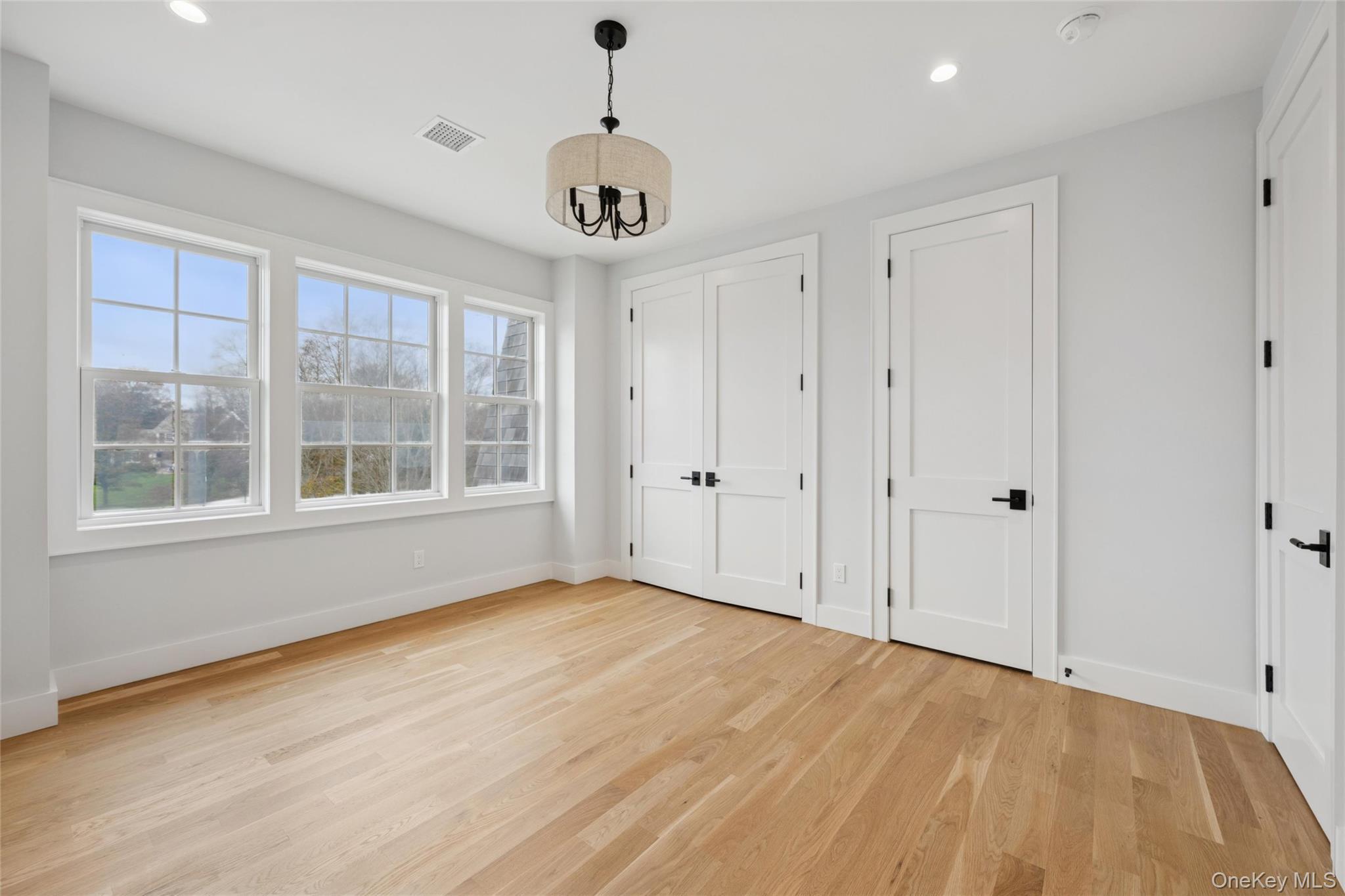 Single Family Deer Run Suffolk County, NY 11971, MLS-1031351-37