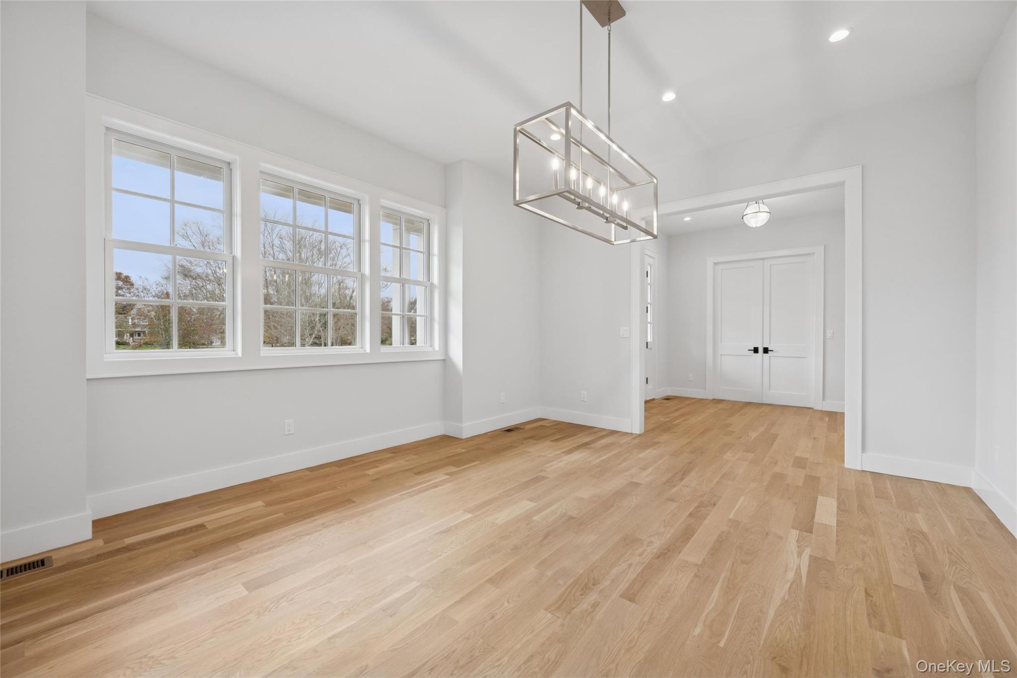 Single Family Deer Run Suffolk County, NY 11971, MLS-1031351-6