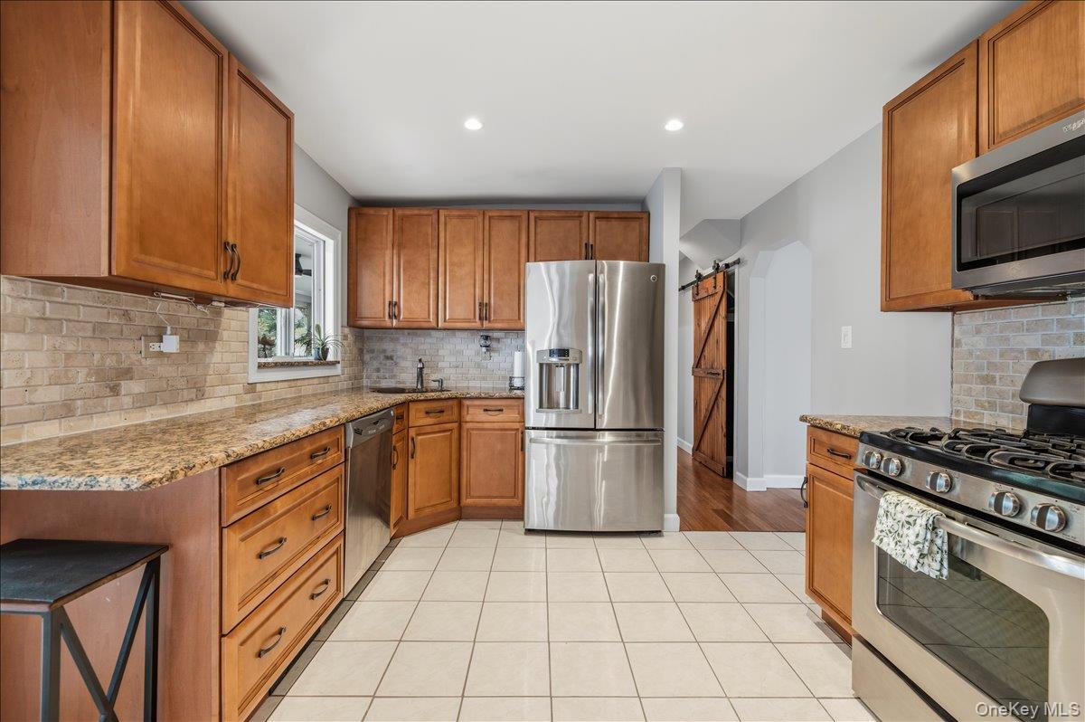 Single Family Jefferson Street Nassau County, NY 11510, MLS-1031357-16