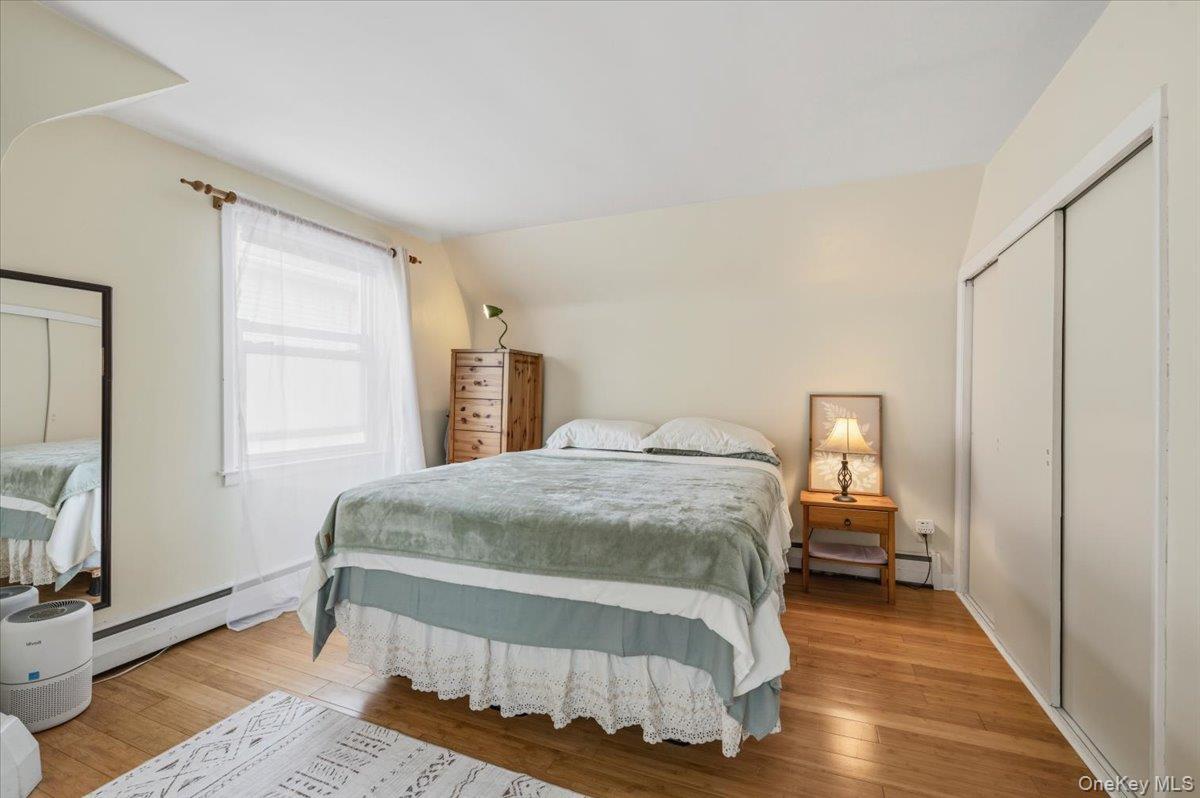 Single Family Jefferson Street Nassau County, NY 11510, MLS-1031357-24