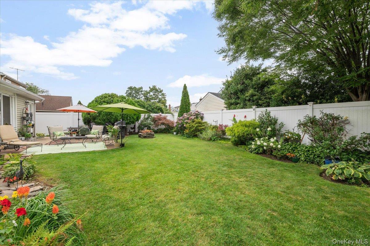 Single Family Jefferson Street Nassau County, NY 11510, MLS-1031357-31