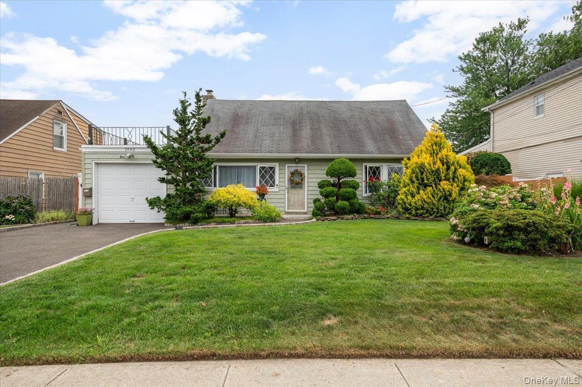 Single Family Jefferson Street Nassau County, NY 11510, MLS-1031357-35