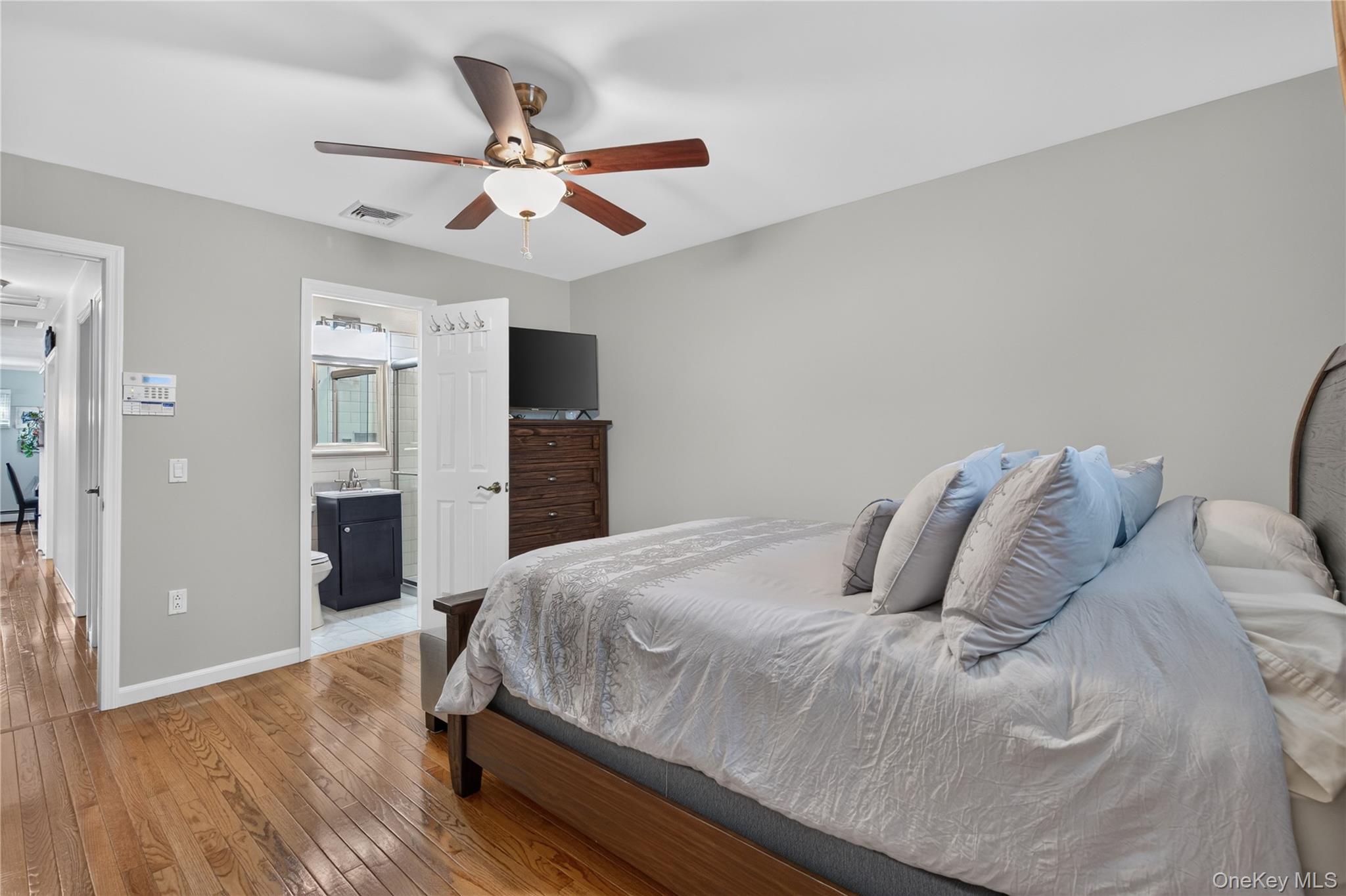 Single Family Robinson Avenue Orange County, NY 12550, MLS-1031360-26
