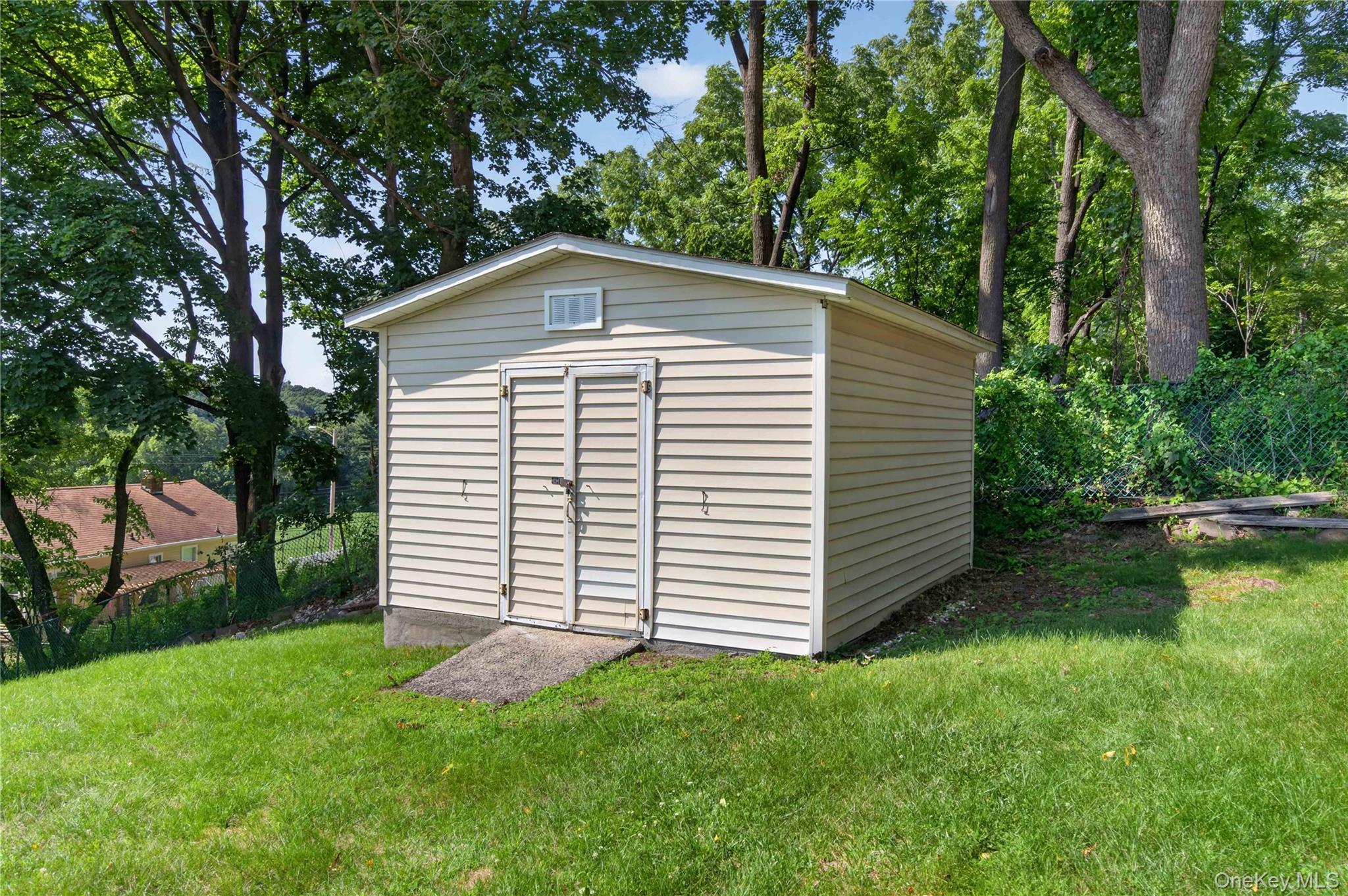 Single Family Robinson Avenue Orange County, NY 12550, MLS-1031360-44