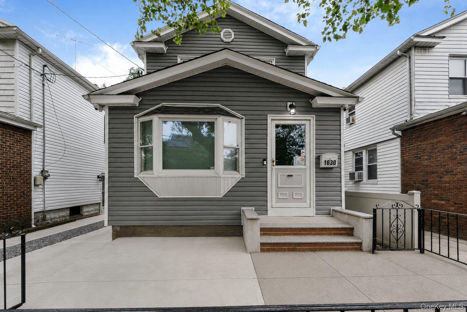 Single Family E 52nd Street Brooklyn, NY 11234, MLS-1031365-2