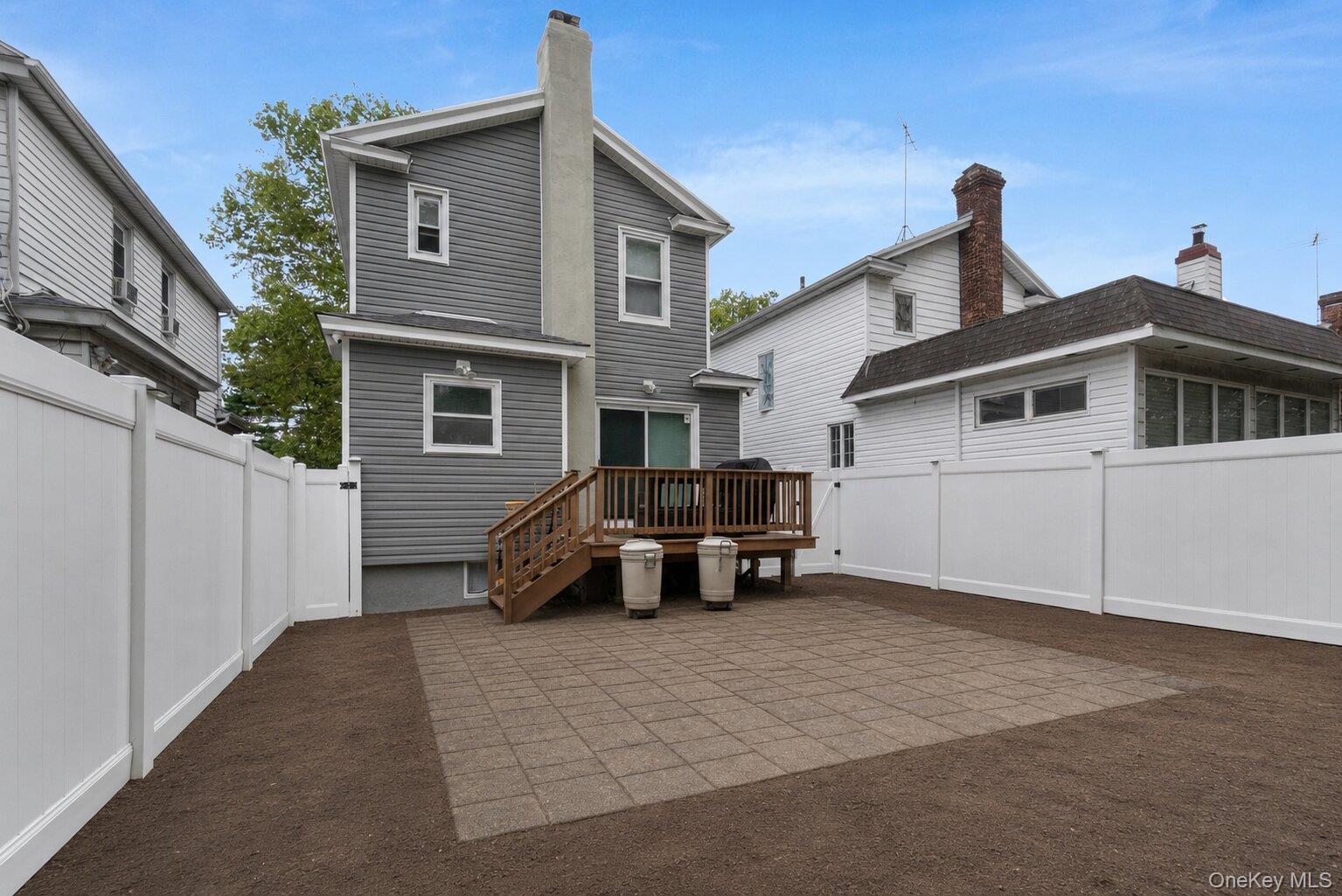 Single Family E 52nd Street  Brooklyn, NY 11234, MLS-1031365-21