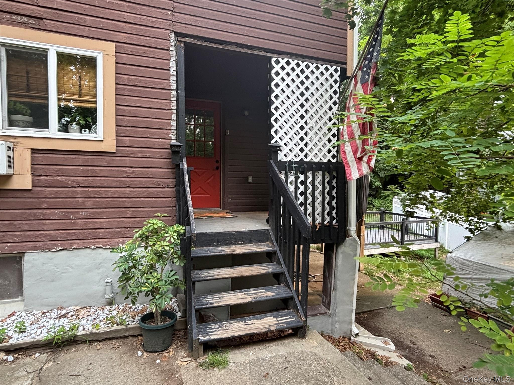 Single Family Boulevard Knolls Dutchess County, NY 12601, MLS-1031406-2
