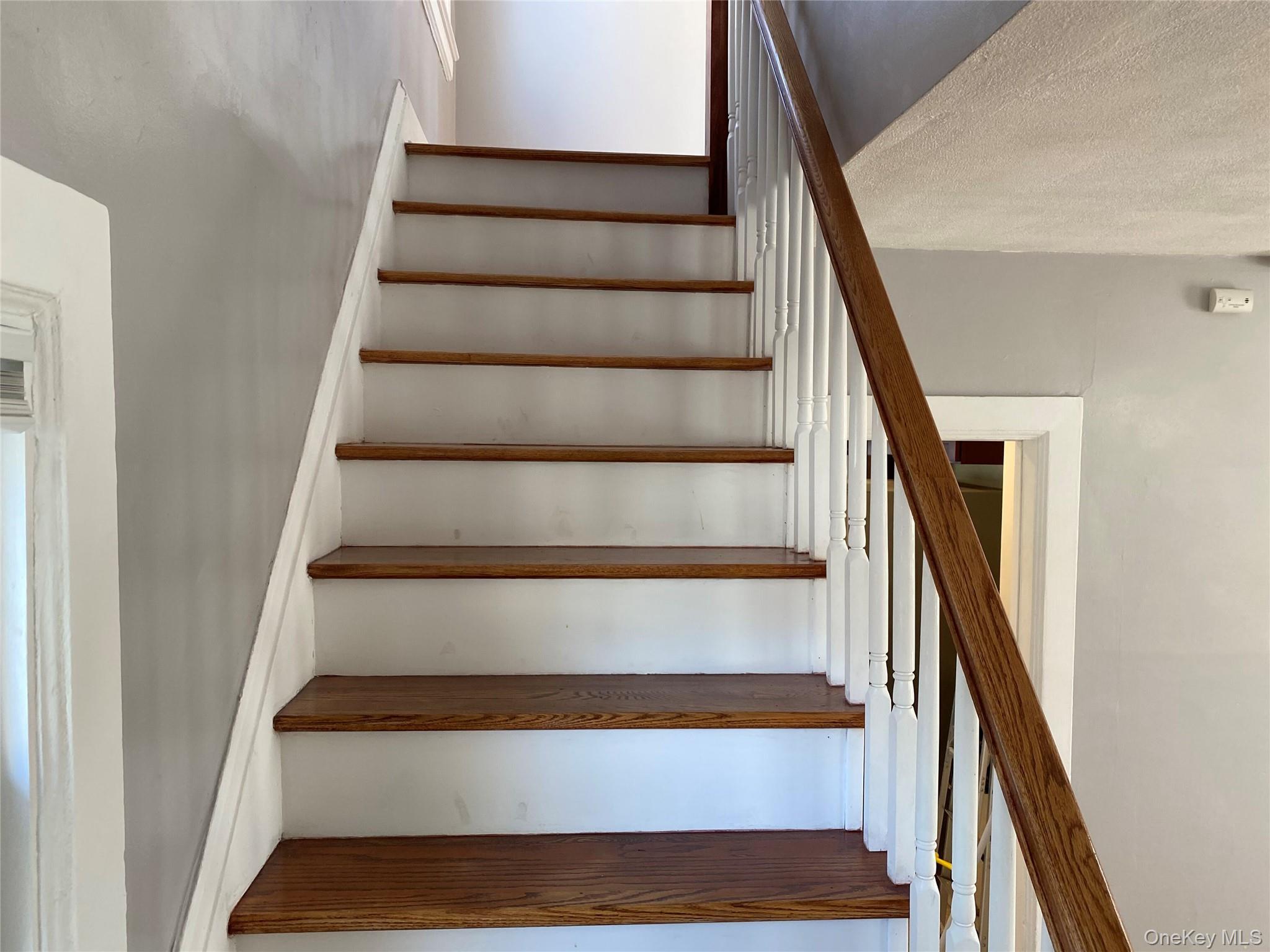 Single Family Taylor Court Staten Island, NY 10310, MLS-1031409-18