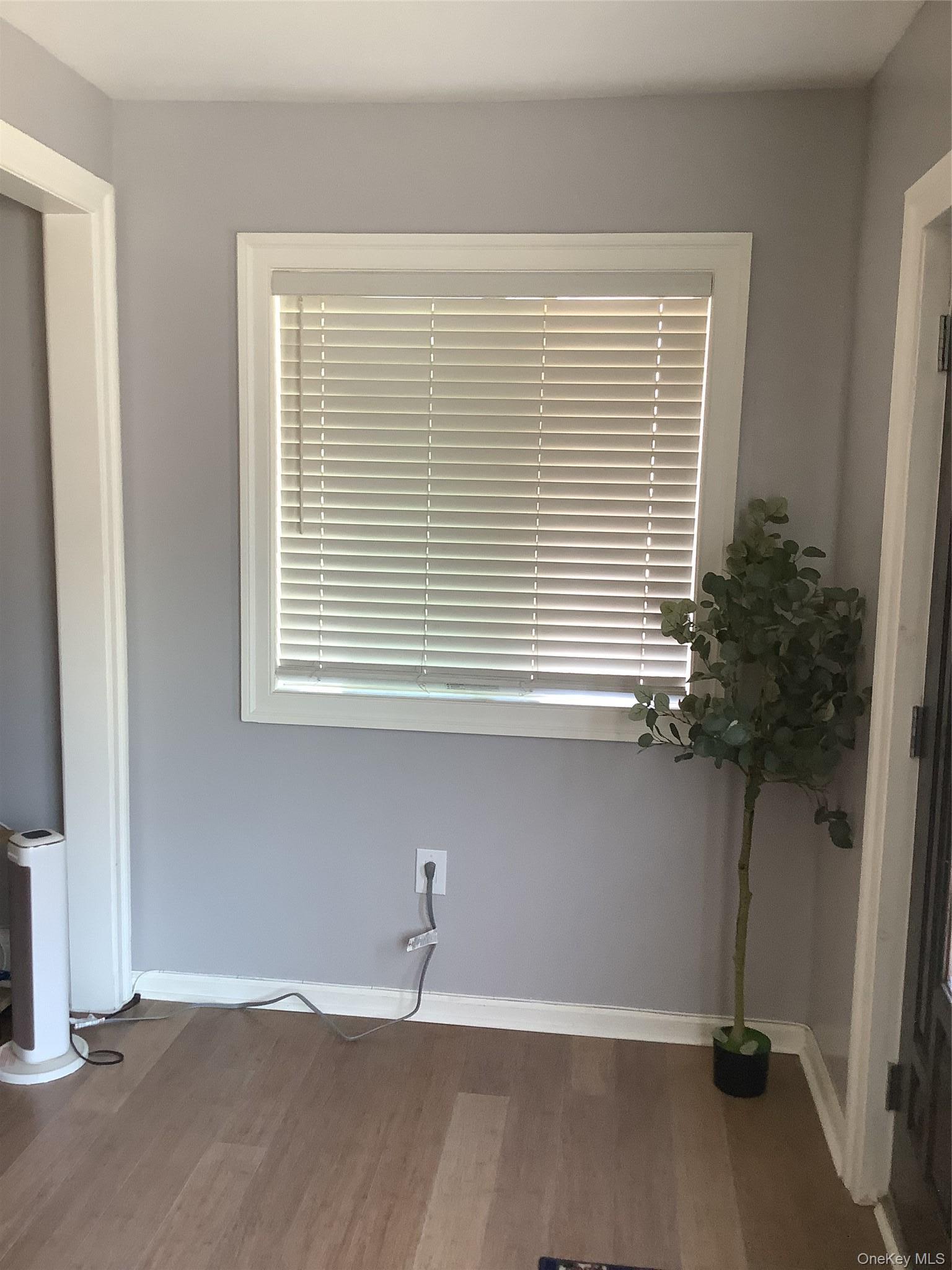 Single Family Taylor Court Staten Island, NY 10310, MLS-1031409-2