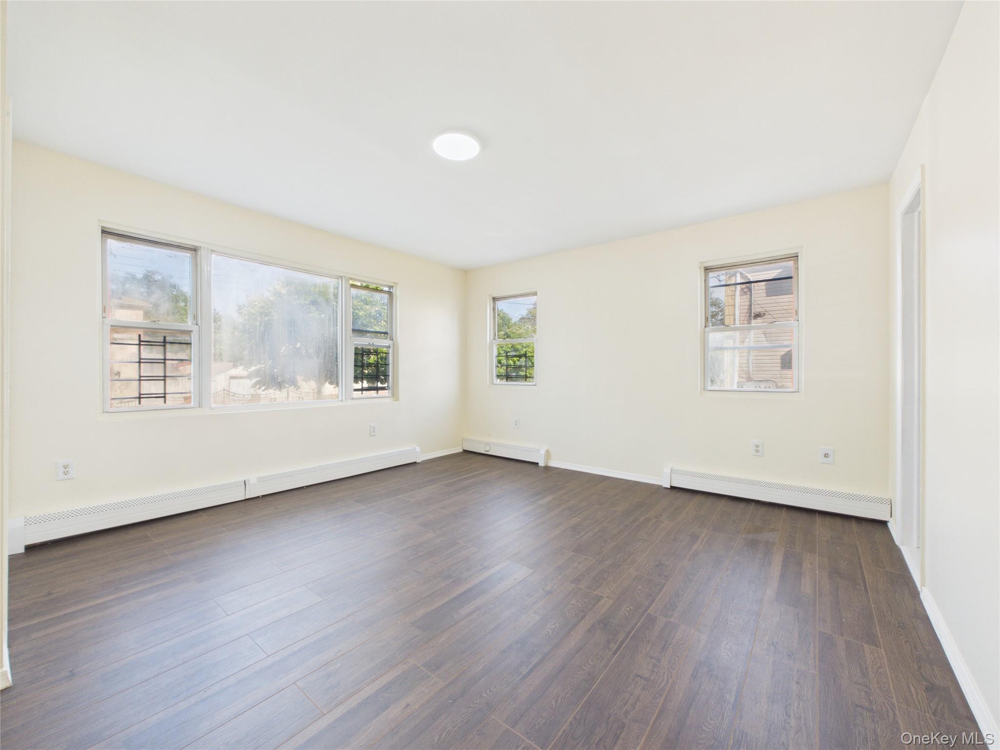Single Family 132nd Avenue  Queens, NY 11434, MLS-1031438-15