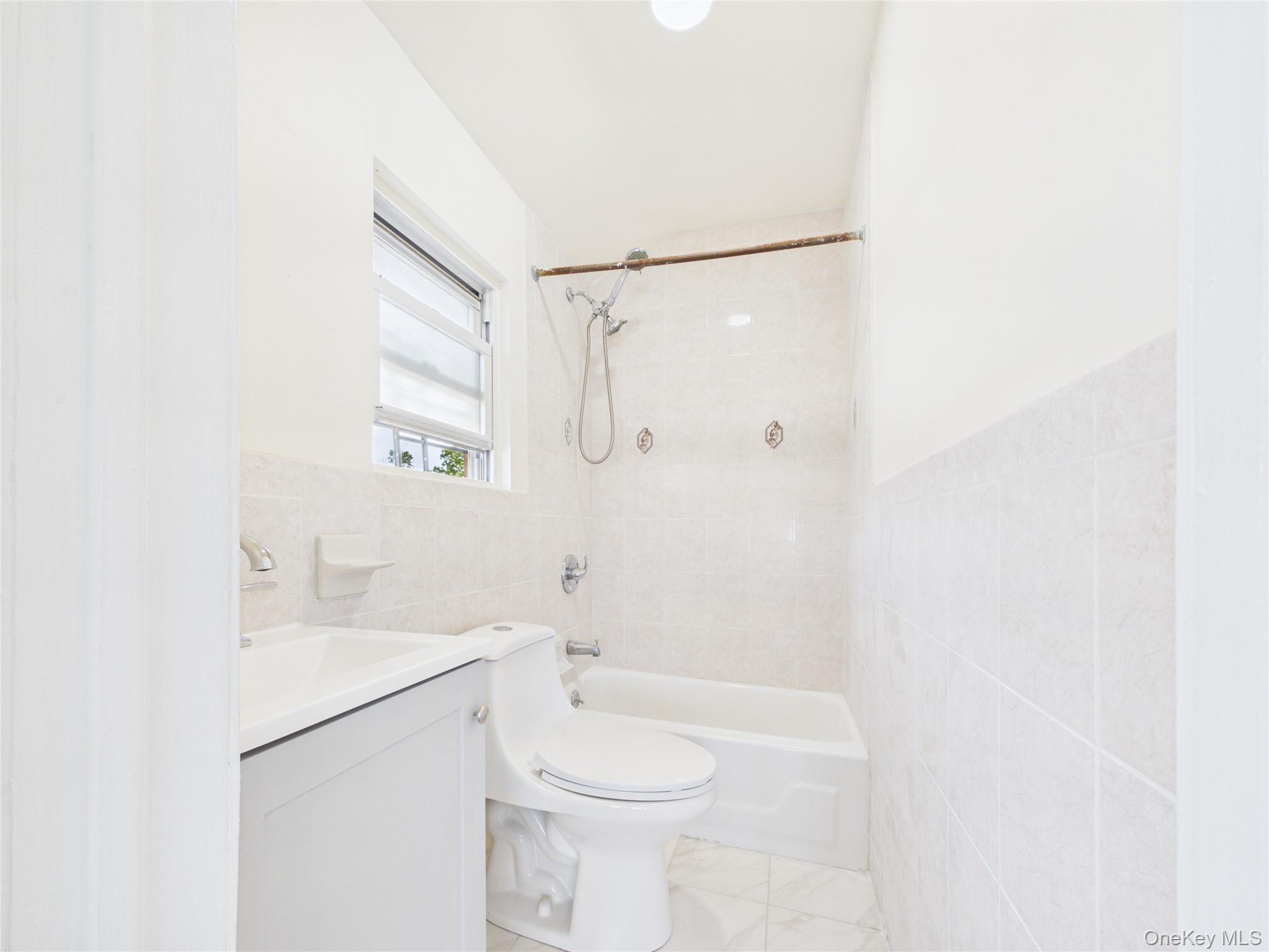Single Family 132nd Avenue  Queens, NY 11434, MLS-1031438-21