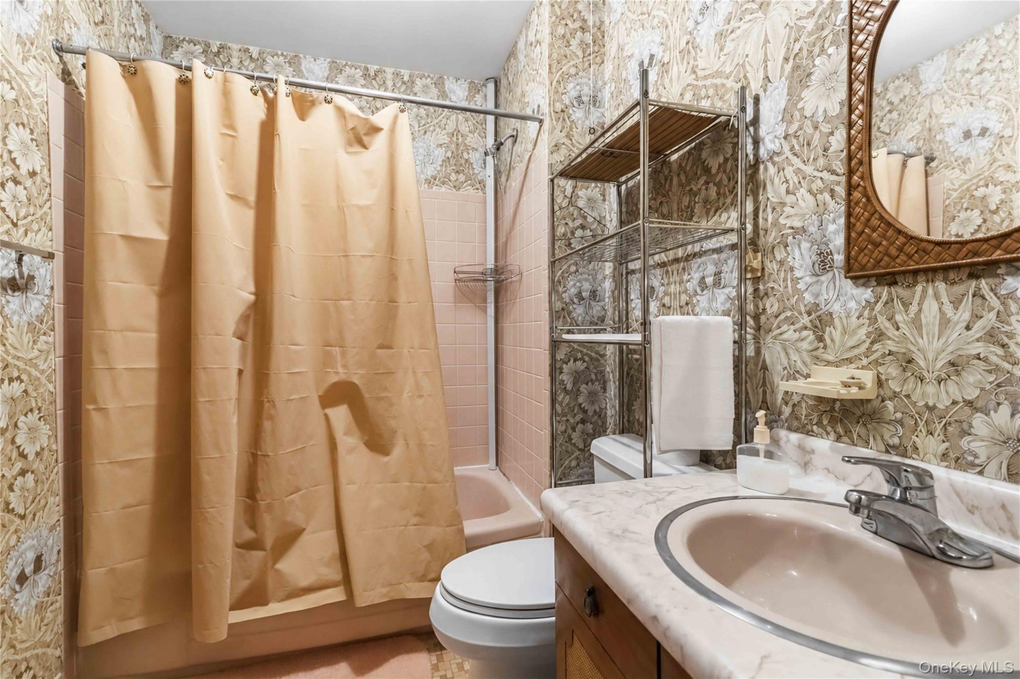 Single Family 56th Avenue Queens, NY 11364, MLS-1031445-14