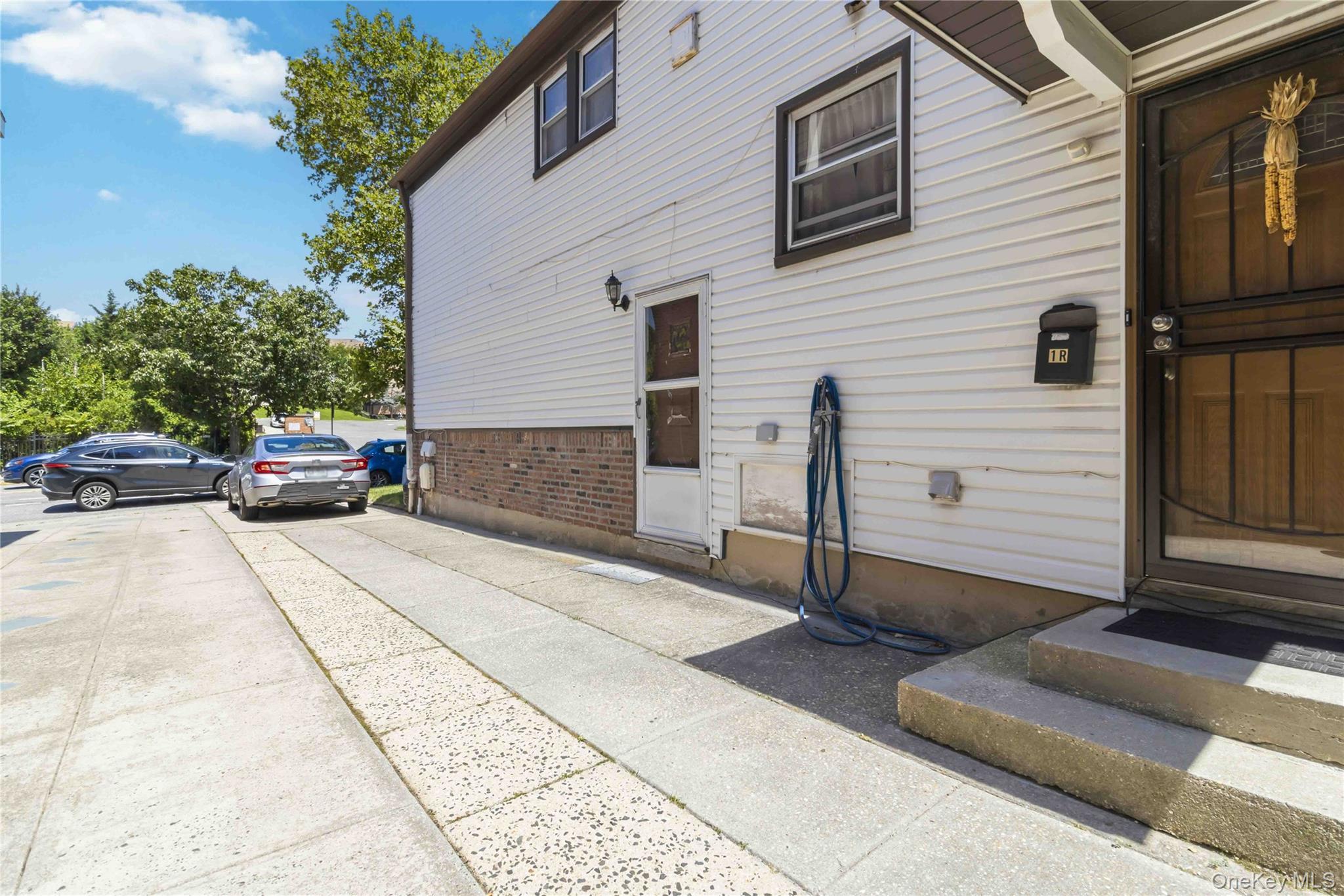 Single Family 56th Avenue Queens, NY 11364, MLS-1031445-25