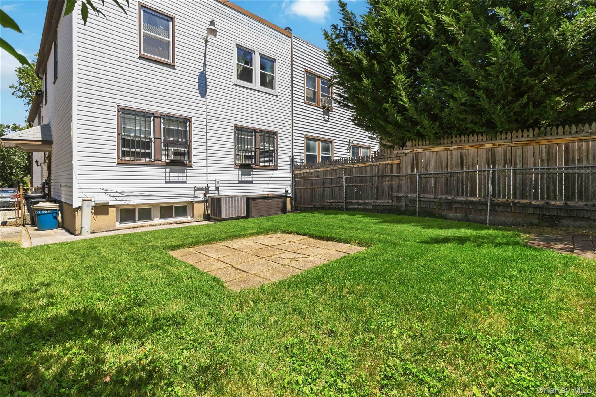 Single Family 56th Avenue Queens, NY 11364, MLS-1031445-26