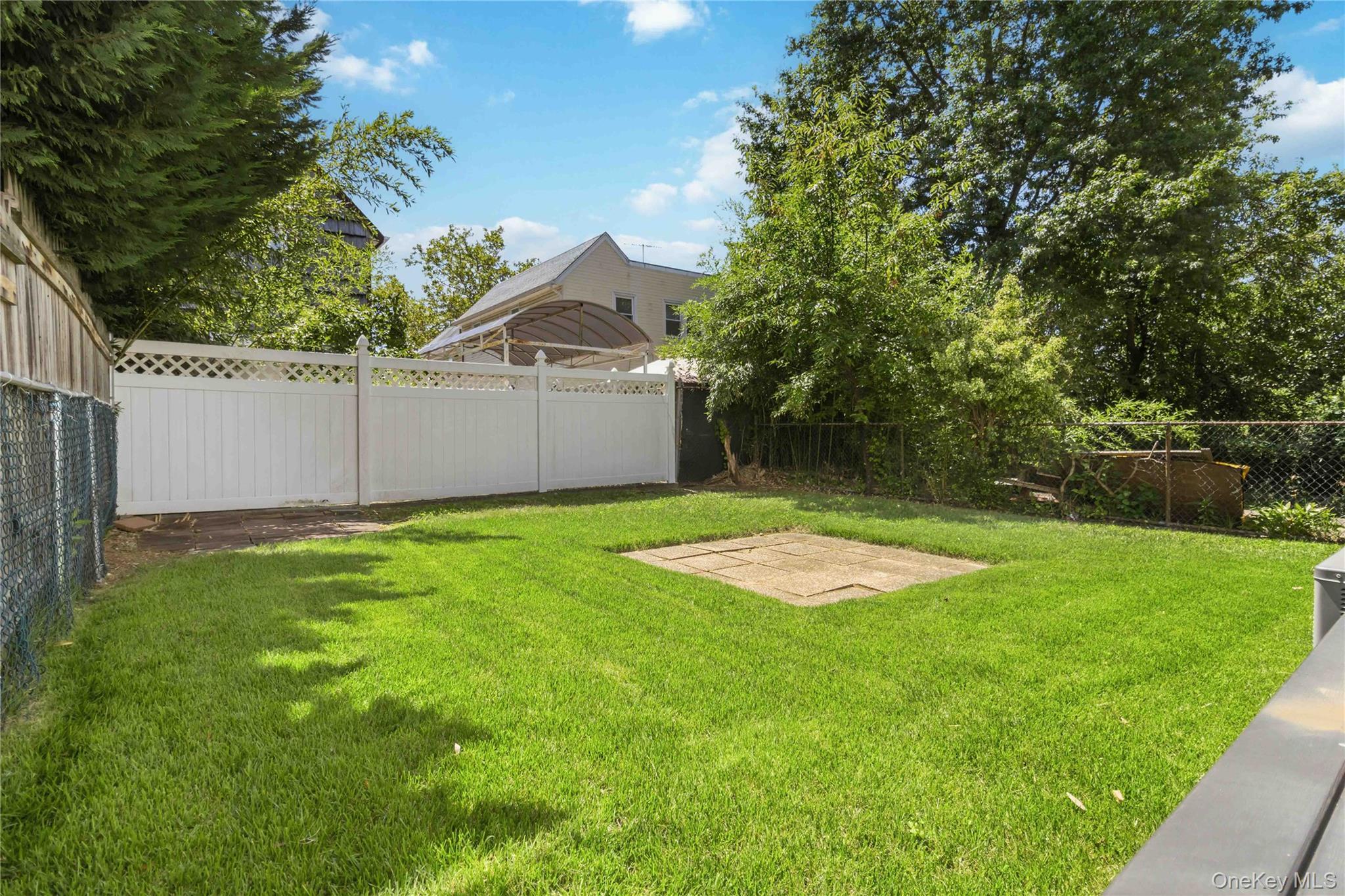 Single Family 56th Avenue  Queens, NY 11364, MLS-1031445-27