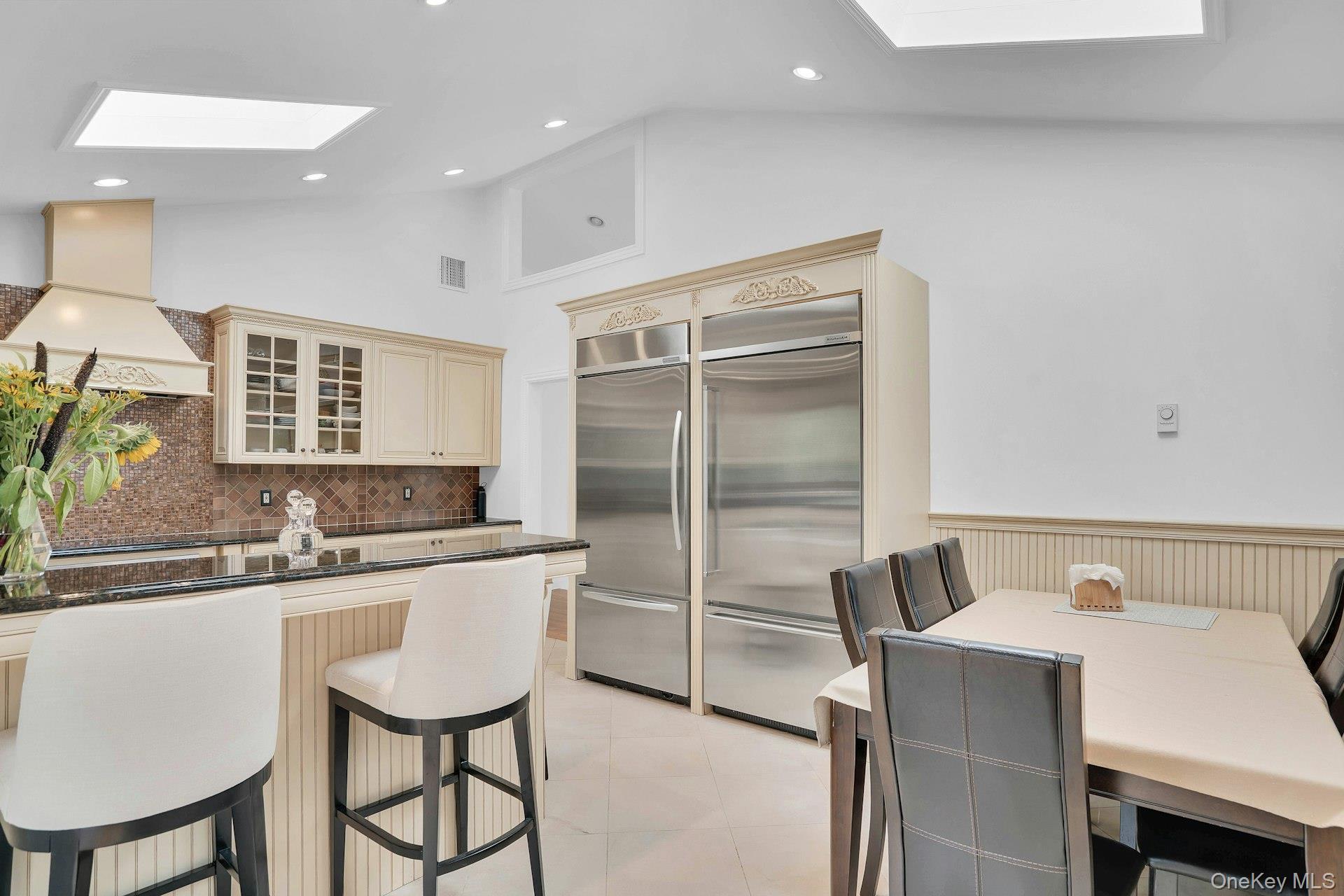 Single Family Harvest Lane  Suffolk County, NY 11725, MLS-1031448-17