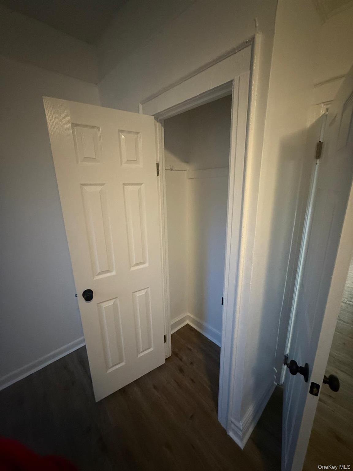 Single Family Edson Avenue Bronx, NY 10466, MLS-1031459-11