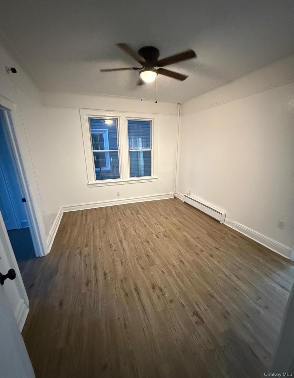 Single Family Edson Avenue Bronx, NY 10466, MLS-1031459-18
