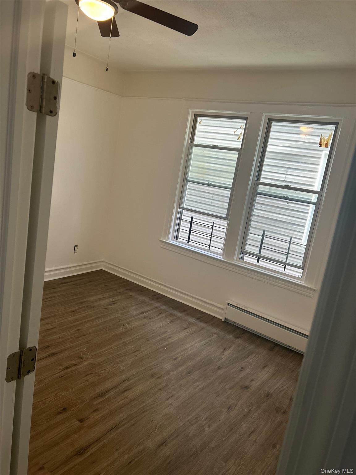 Single Family Edson Avenue Bronx, NY 10466, MLS-1031459-8