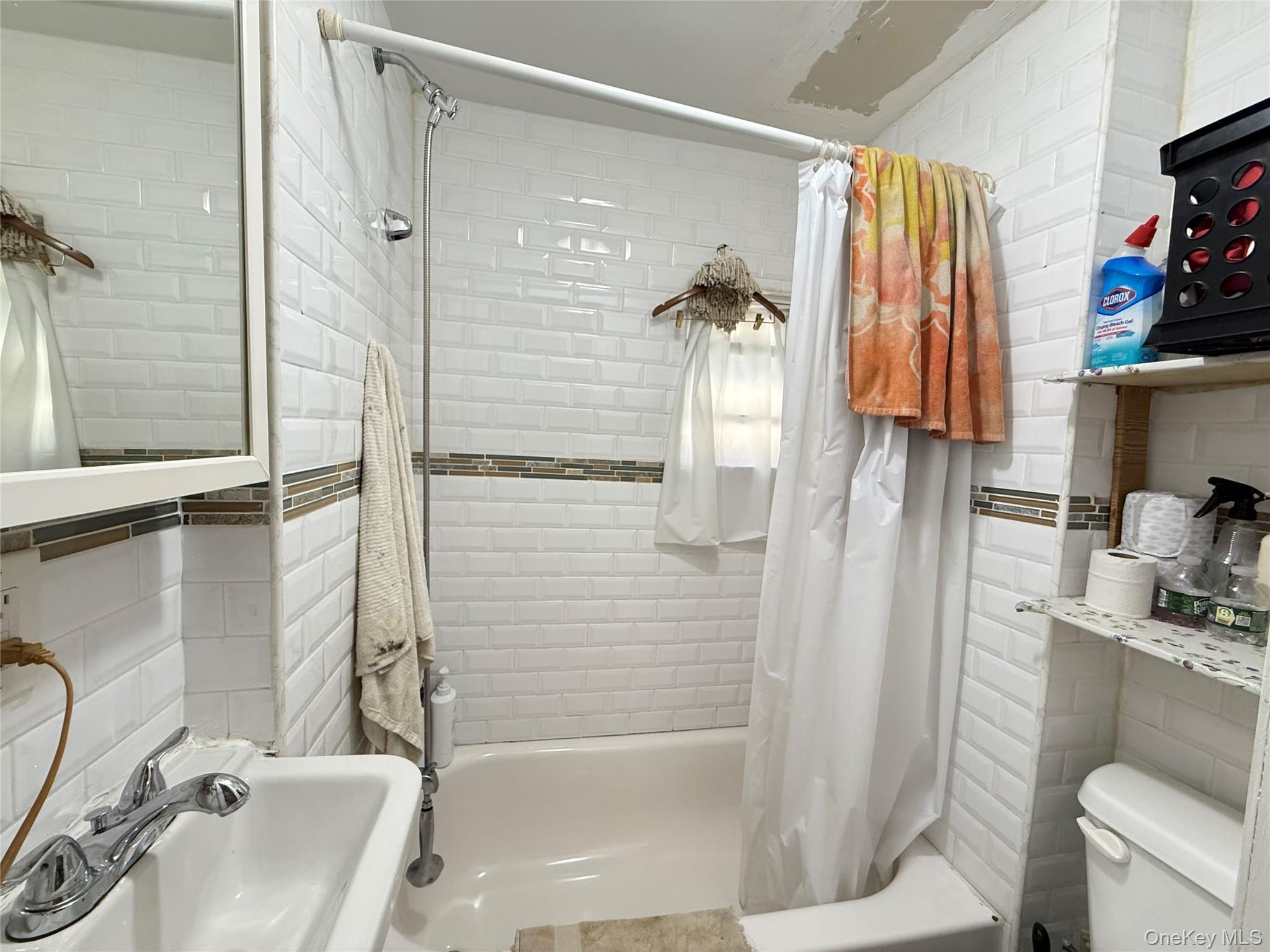 Single Family 114th Street Queens, NY 11356, MLS-1031472-10