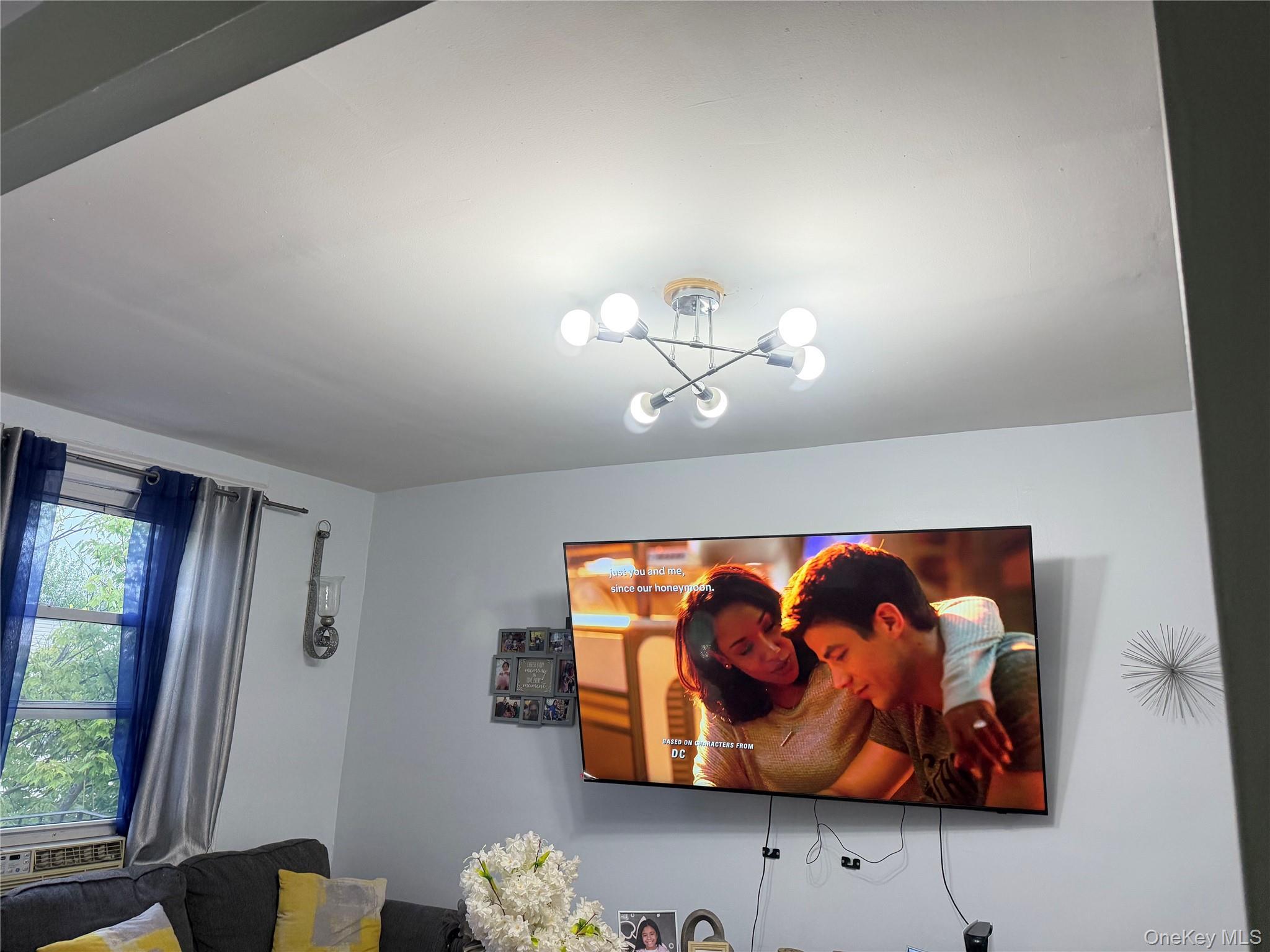 Single Family Unionport Road  Bronx, NY 10462, MLS-1031477-11