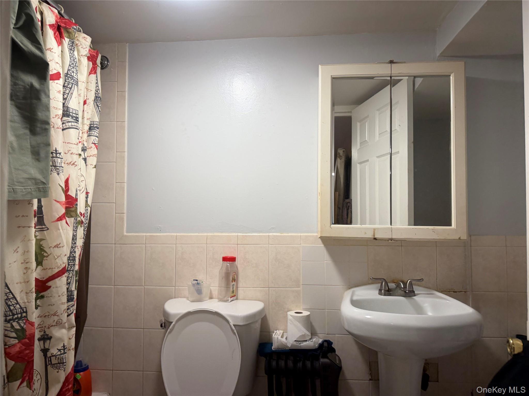 Single Family Unionport Road  Bronx, NY 10462, MLS-1031477-21