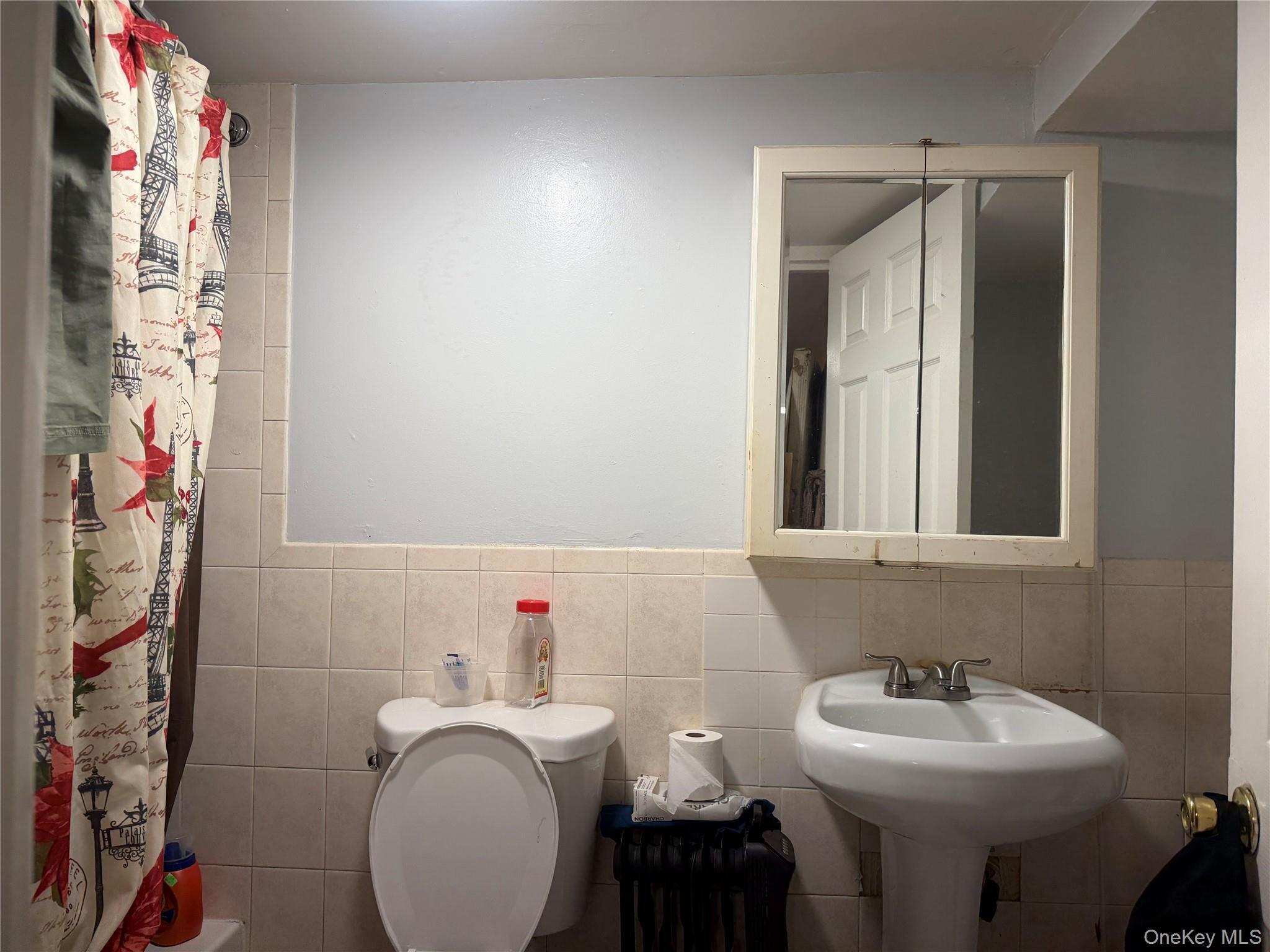 Single Family Unionport Road  Bronx, NY 10462, MLS-1031477-22