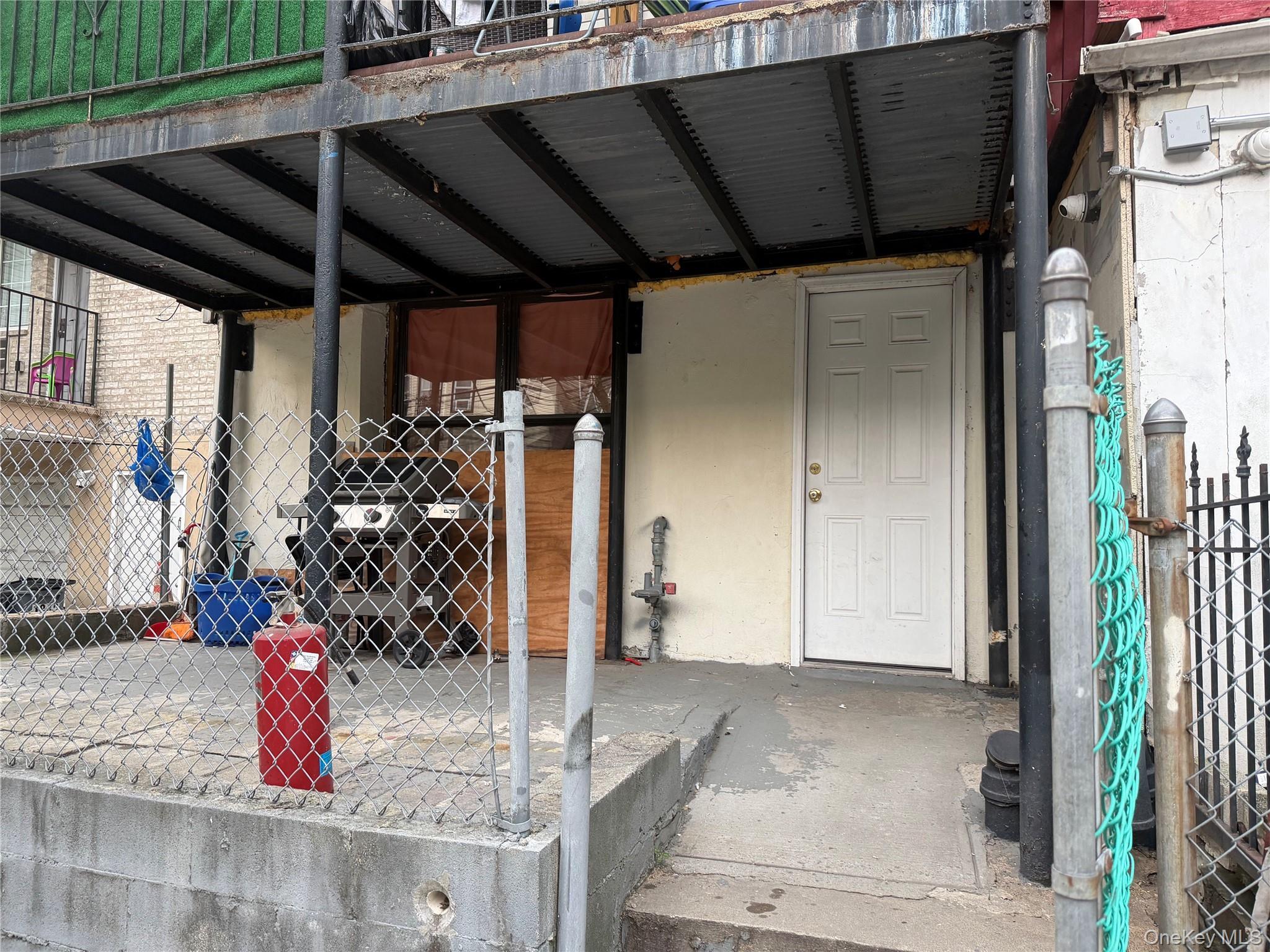 Single Family Unionport Road  Bronx, NY 10462, MLS-1031477-25