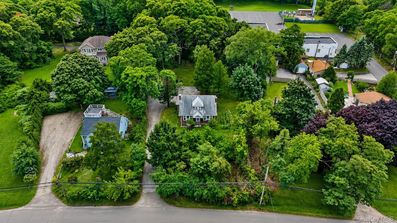 Single Family Flanders Road Suffolk County, NY 11901, MLS-1031487-12