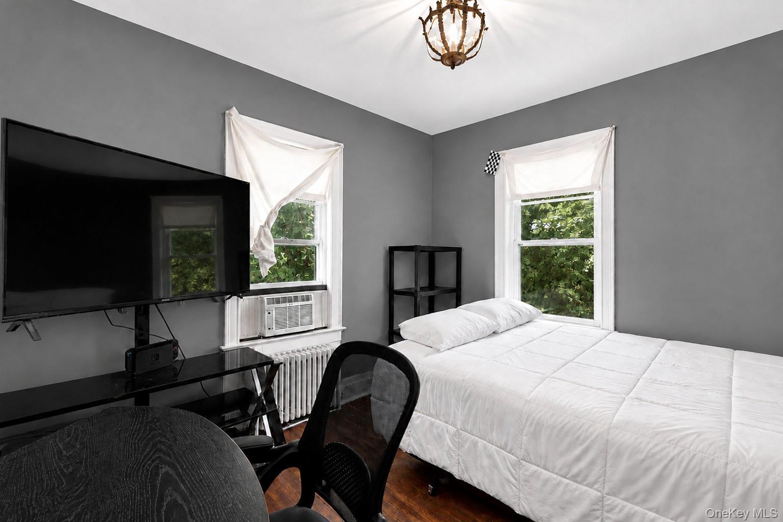 Single Family Flanders Road Suffolk County, NY 11901, MLS-1031487-6
